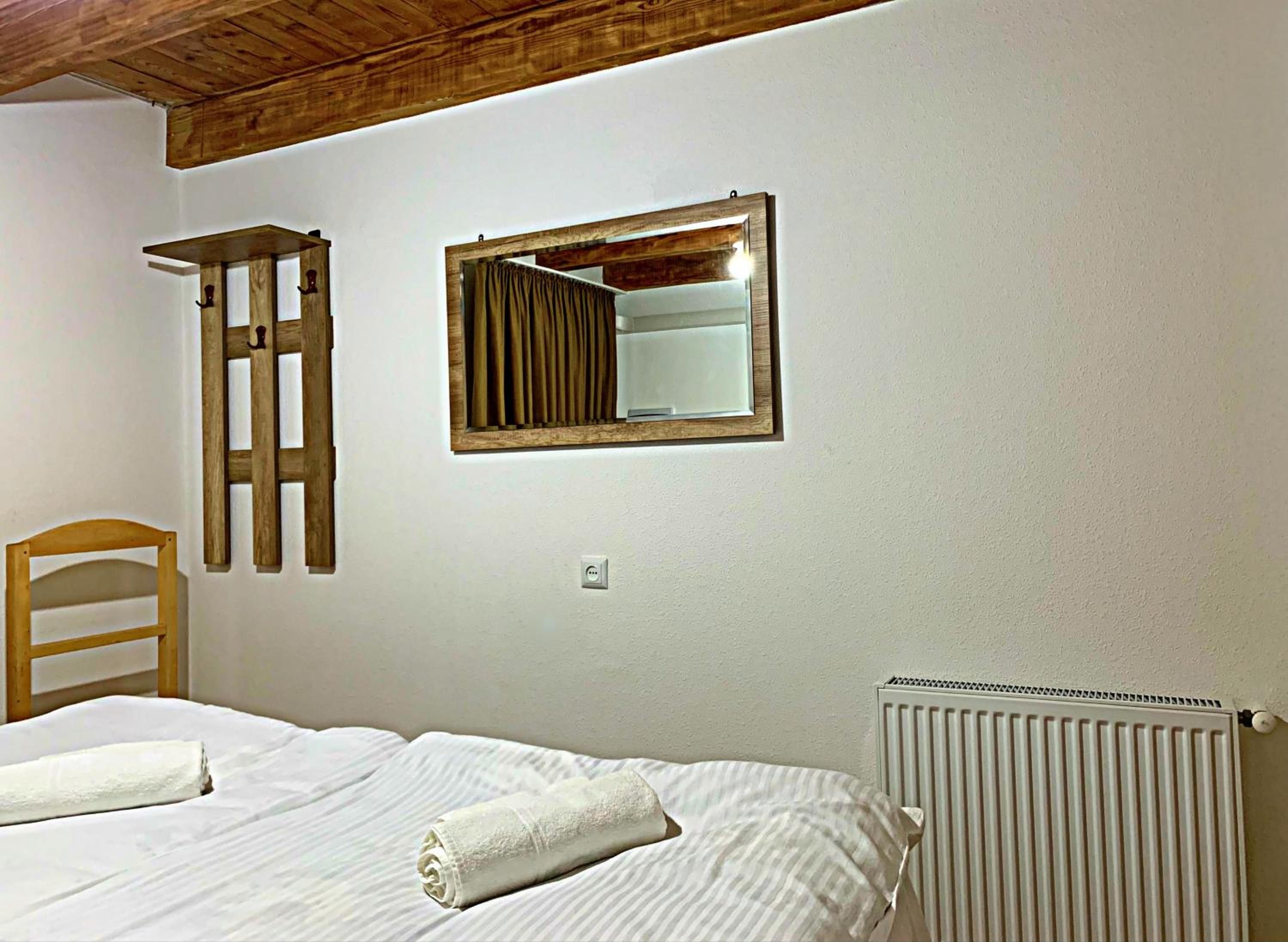 Classic Triple Room photo 2