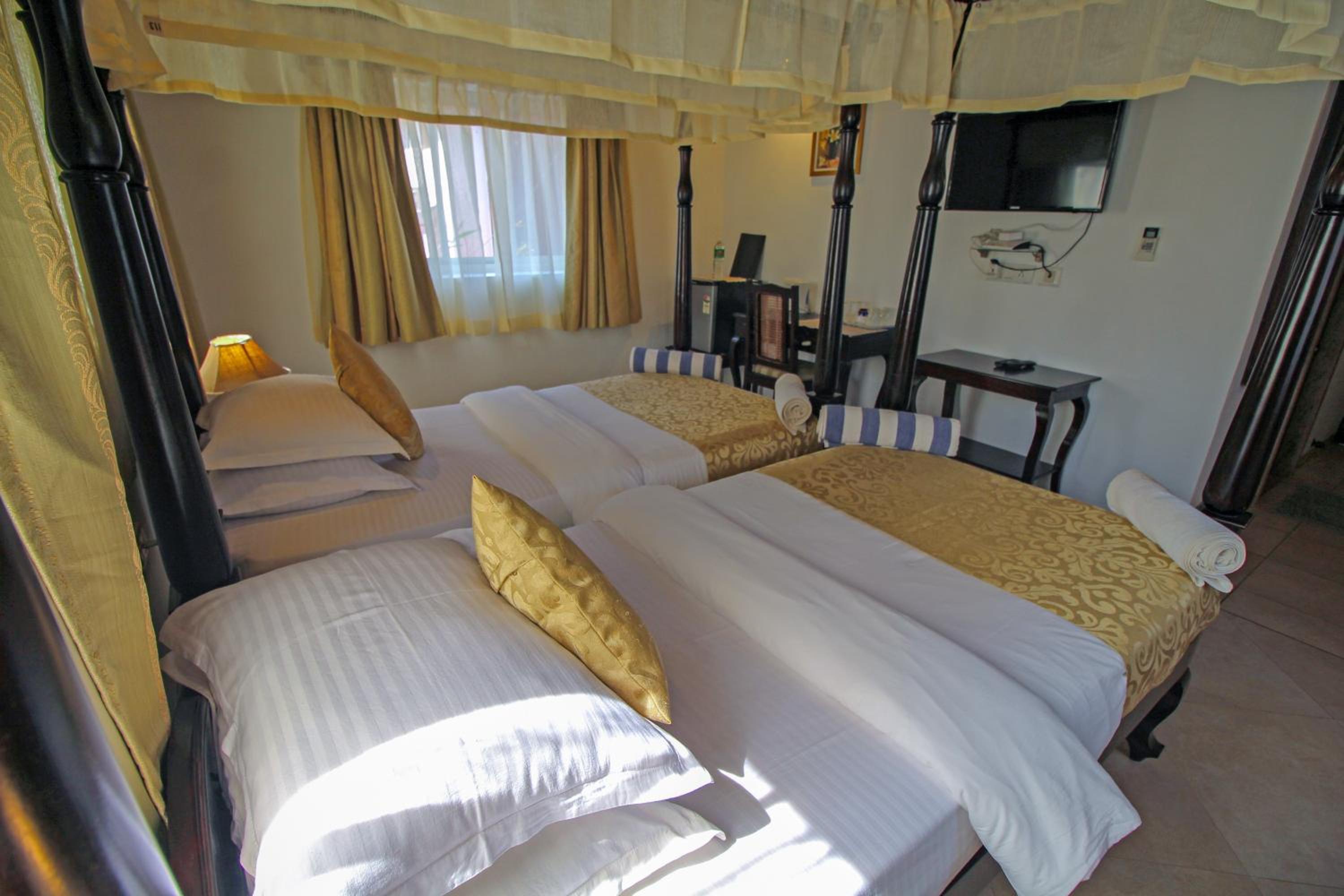 King Room with Garden View