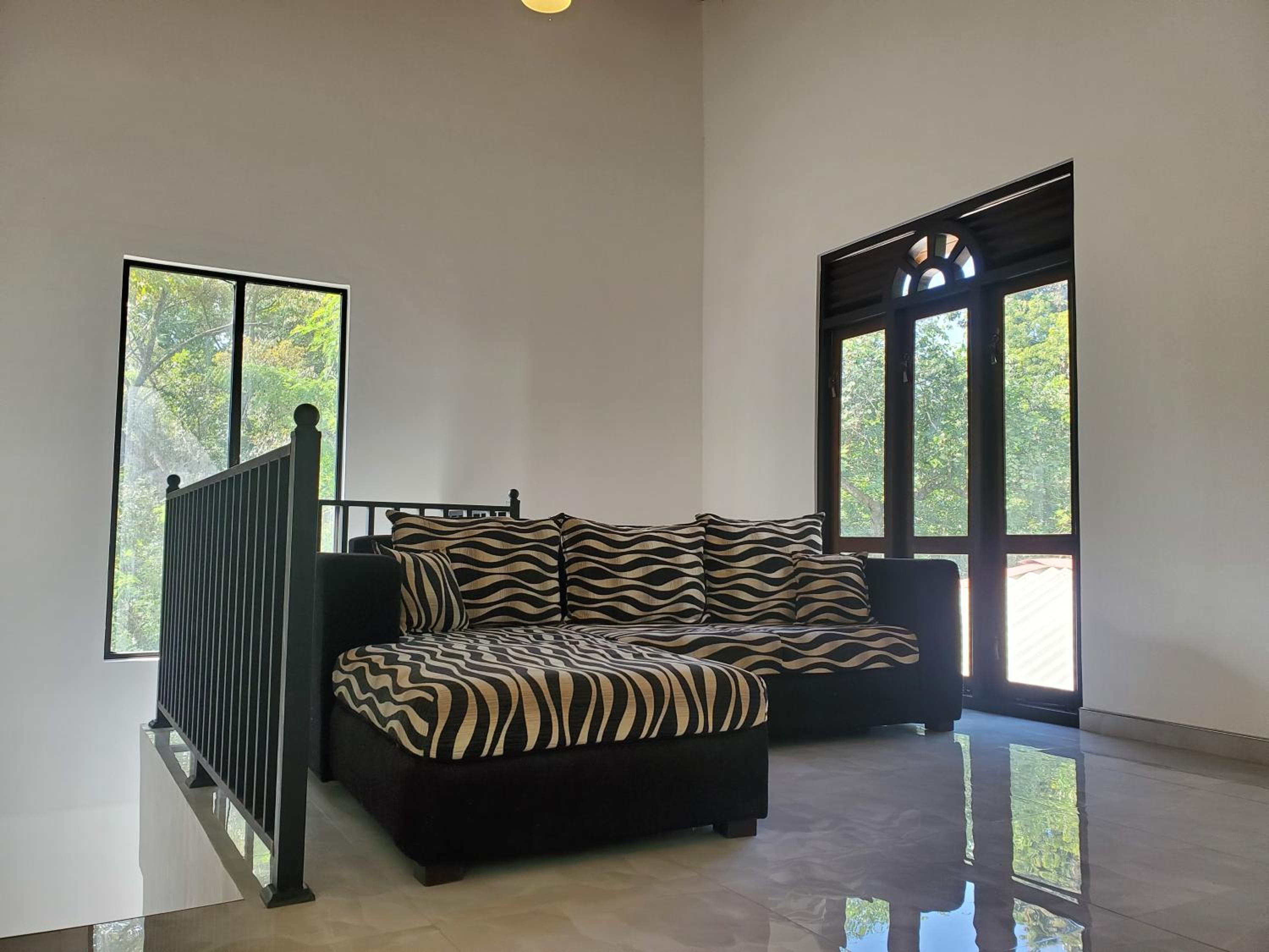 Deluxe Double Room with Balcony photo 3