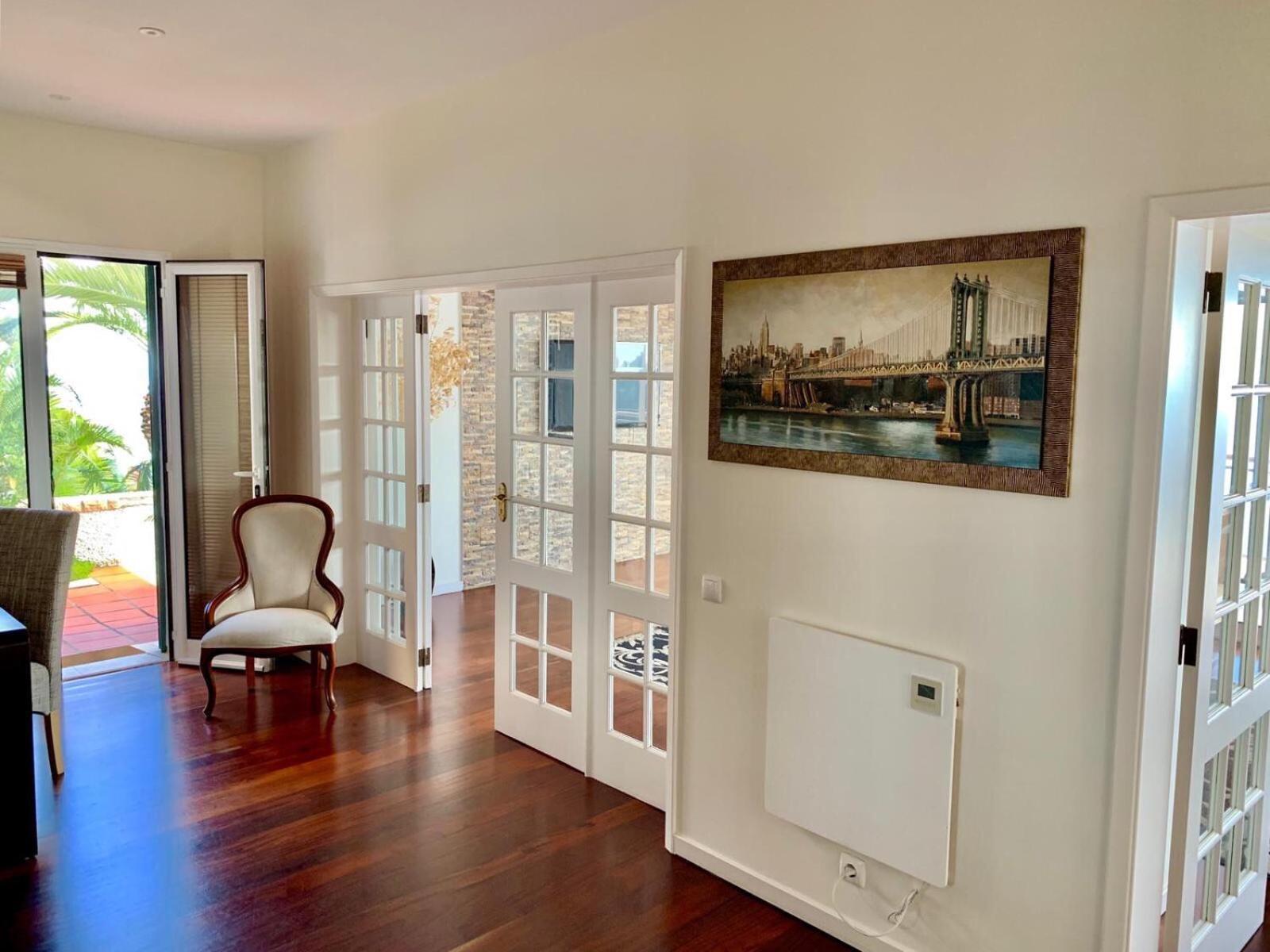 Apartment with Terrace with Ocean View - Car included