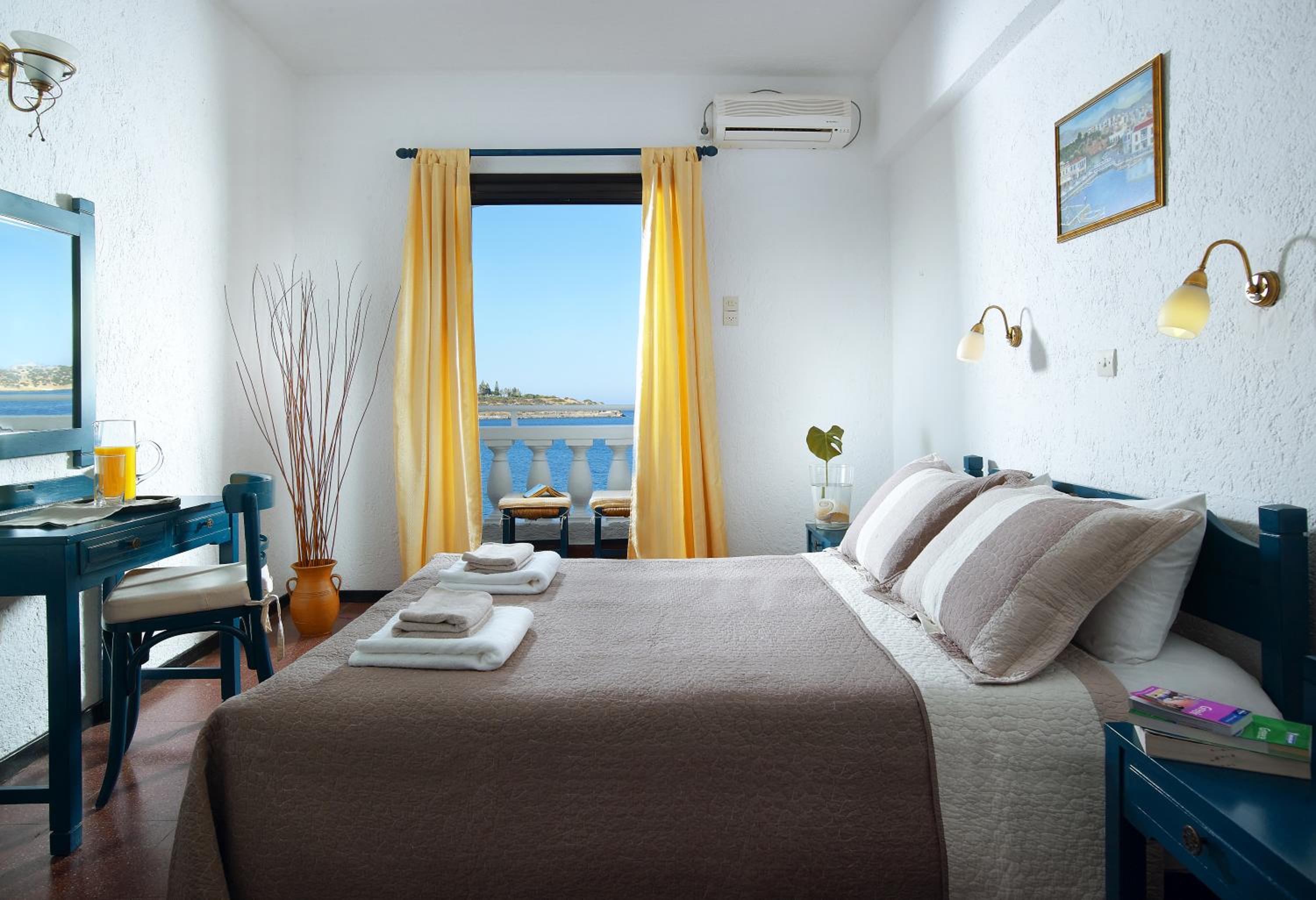 Double Room with Sea View photo 1