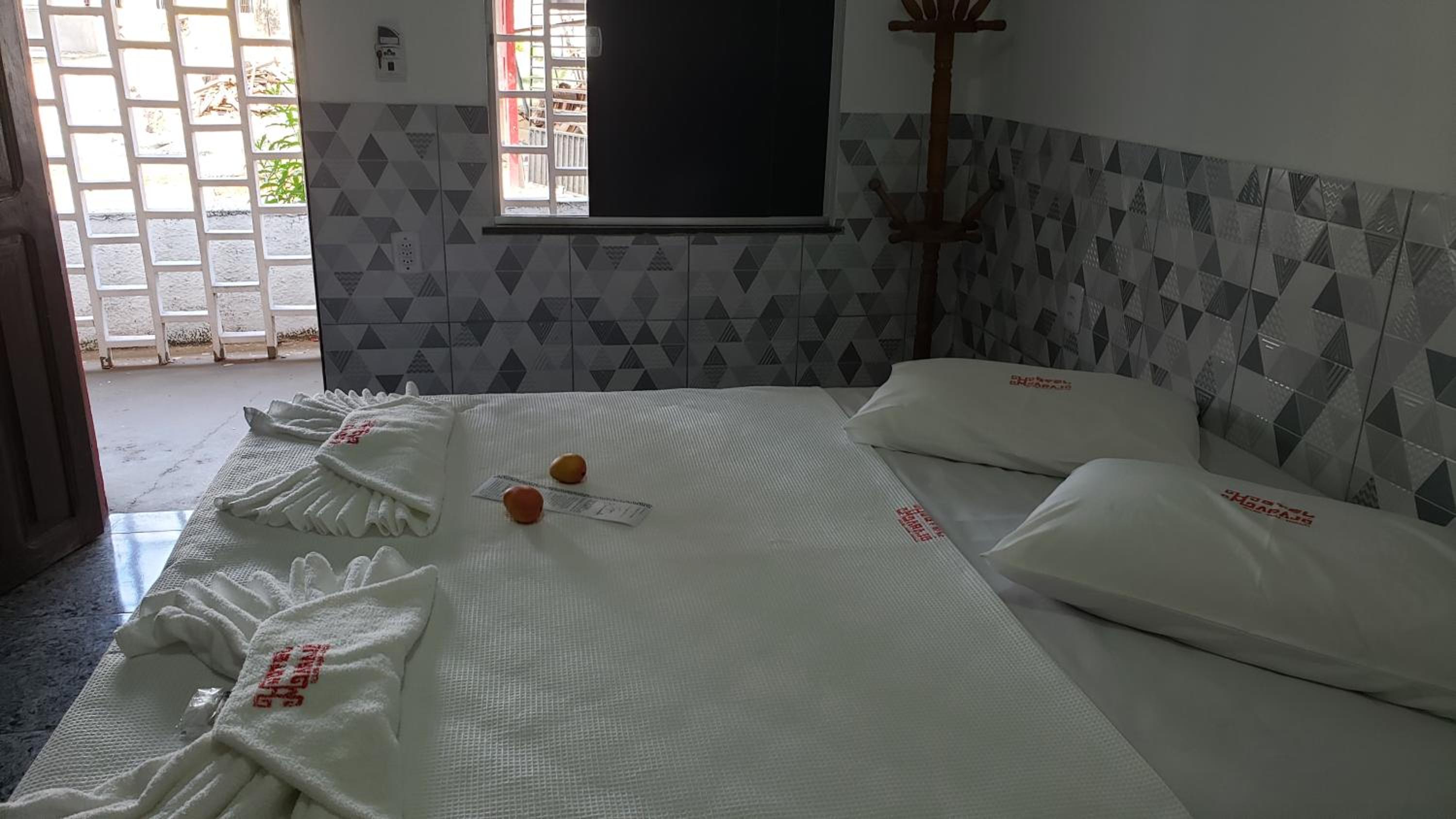 Double Room - Photo 10