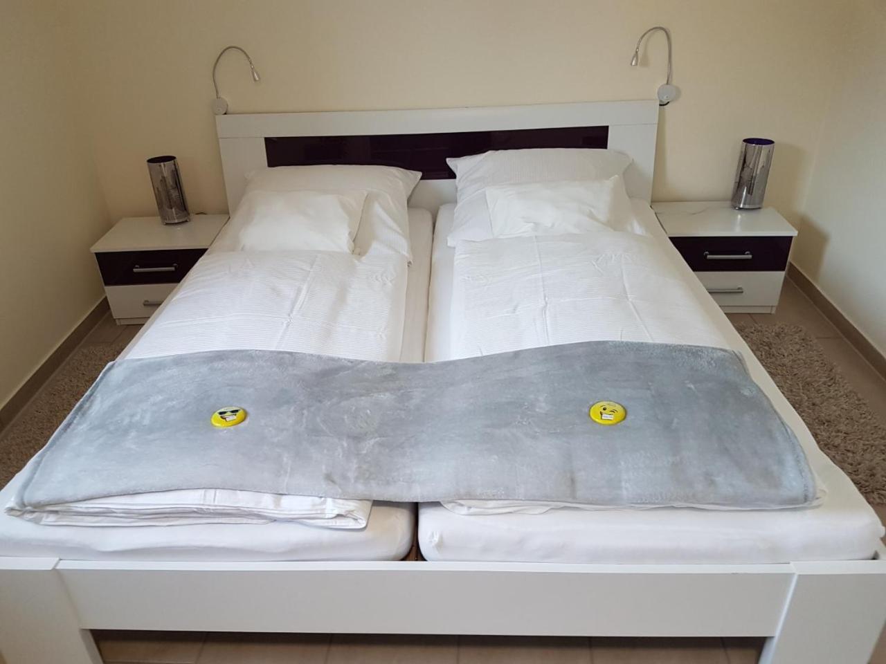 Double Or Twin Room With Private Bathroom photo 1