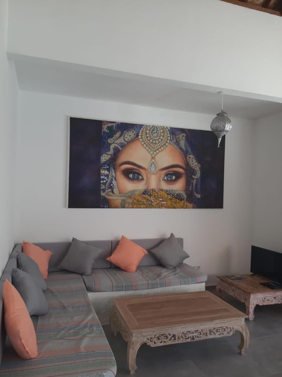 Three-Bedroom Villa - Photo 1