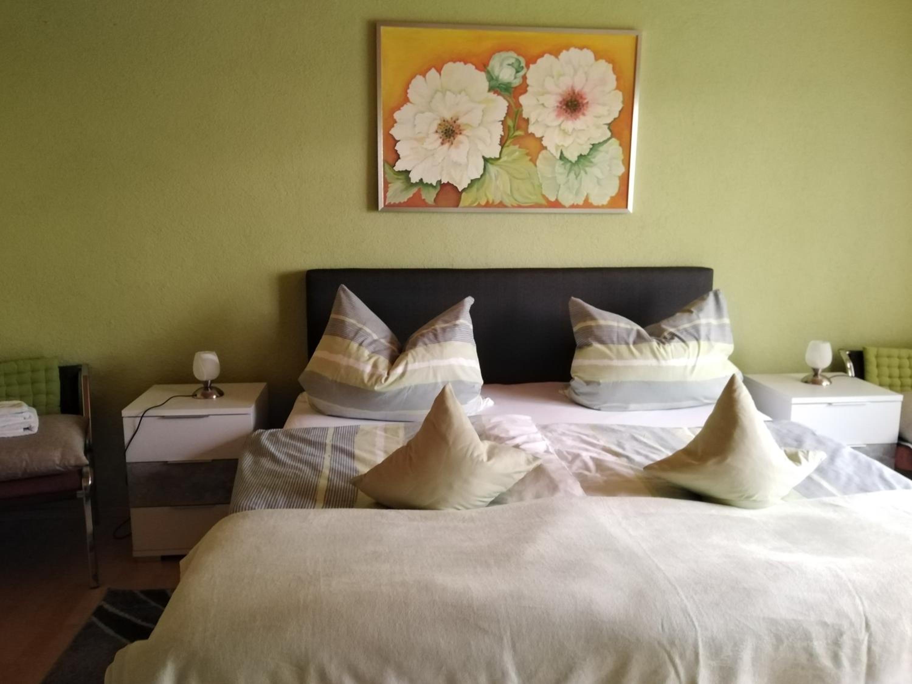 One-Bedroom Apartment photo 3