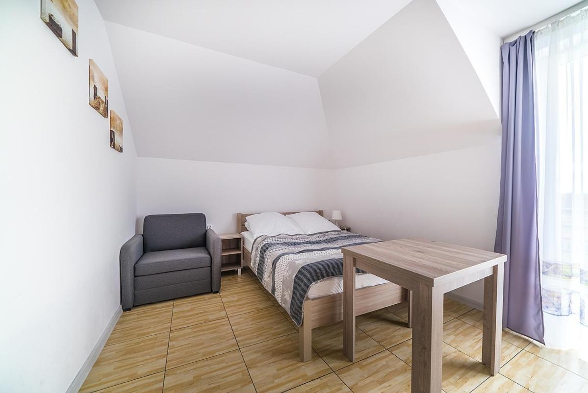 Double Room with Balcony photo 2