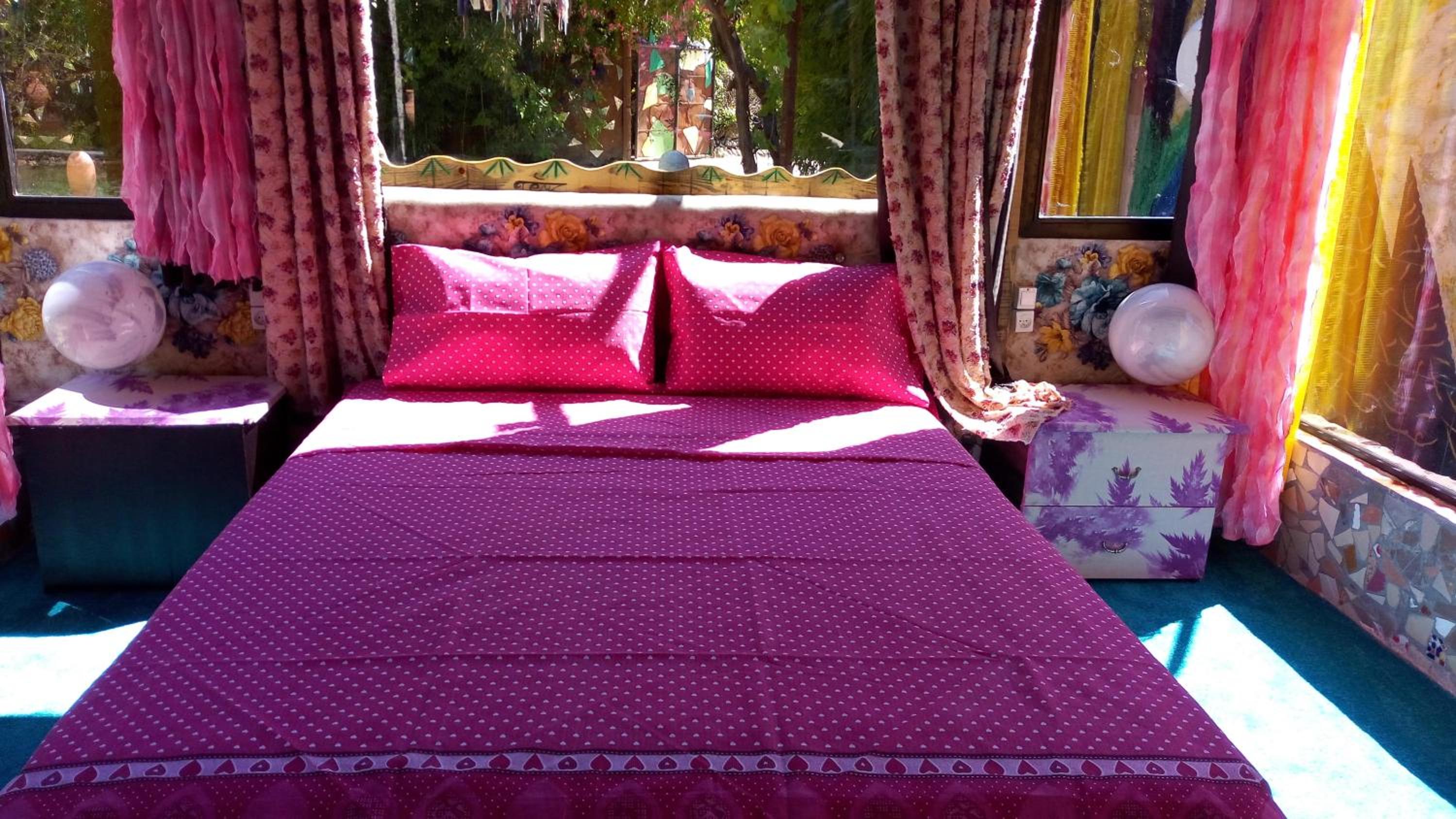 Double Room with Garden View - Photo 2