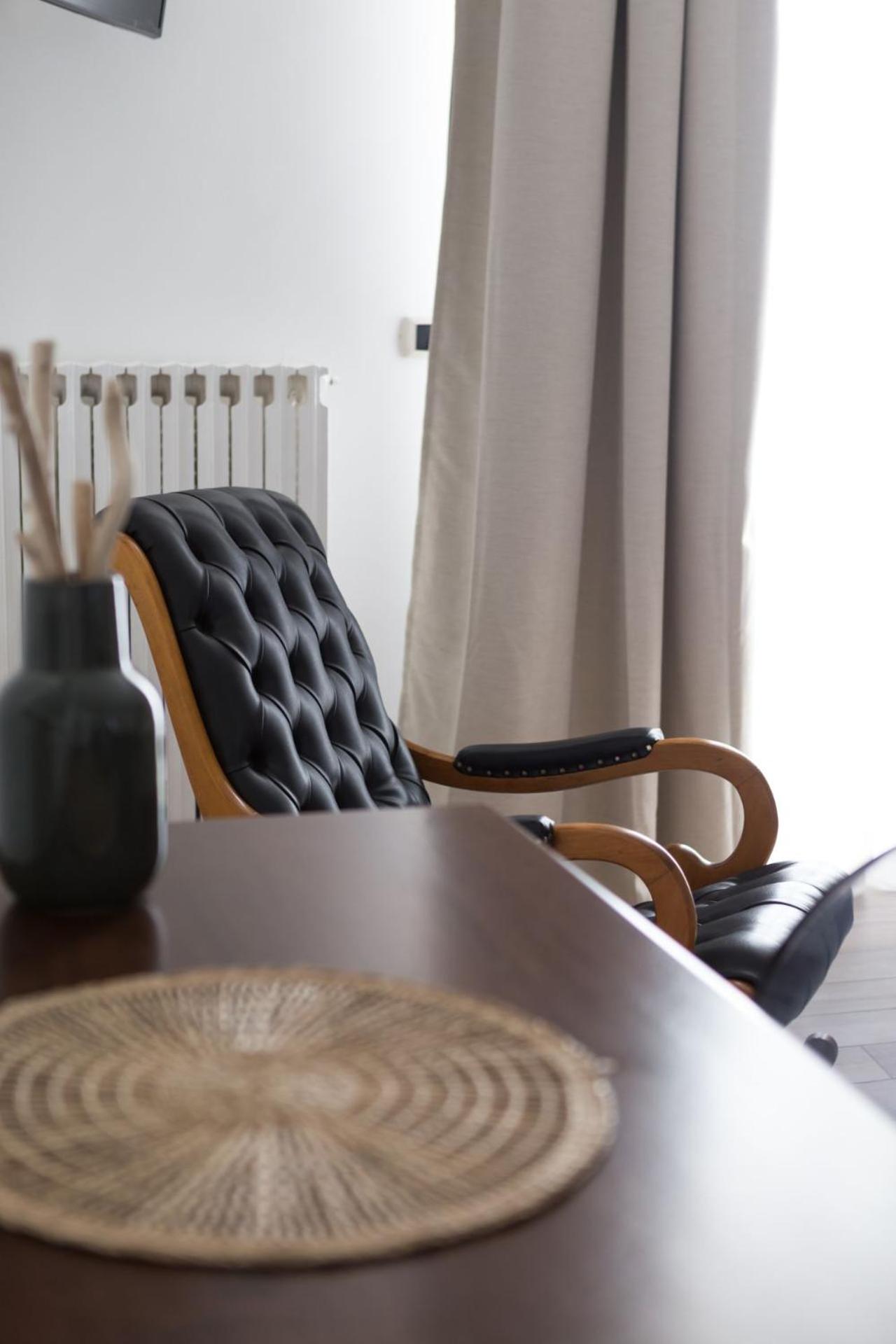 Superior King Room - Photo 4