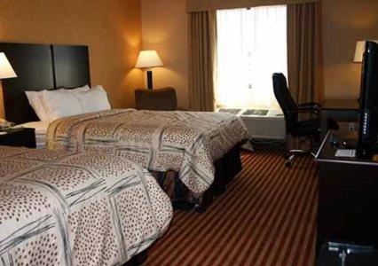 Double Room with Two Double Beds - Non-Smoking photo 1