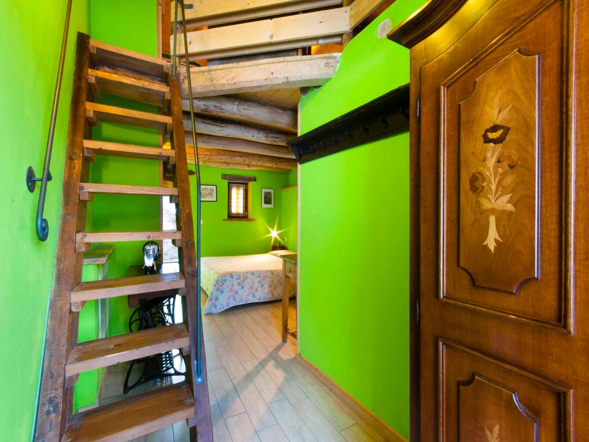 Family Room (2 Adults + 3 Children) - Photo 20