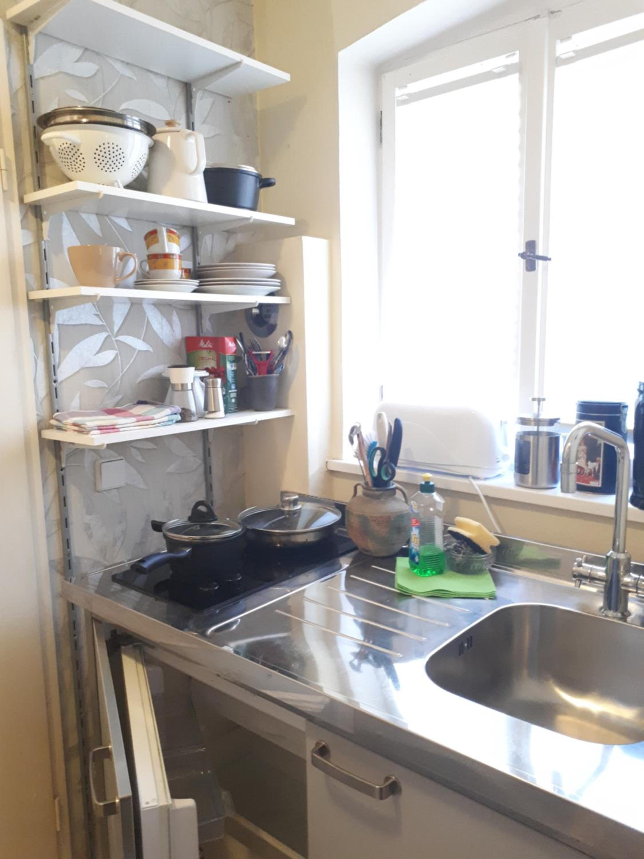 Apartment with Shower photo 3