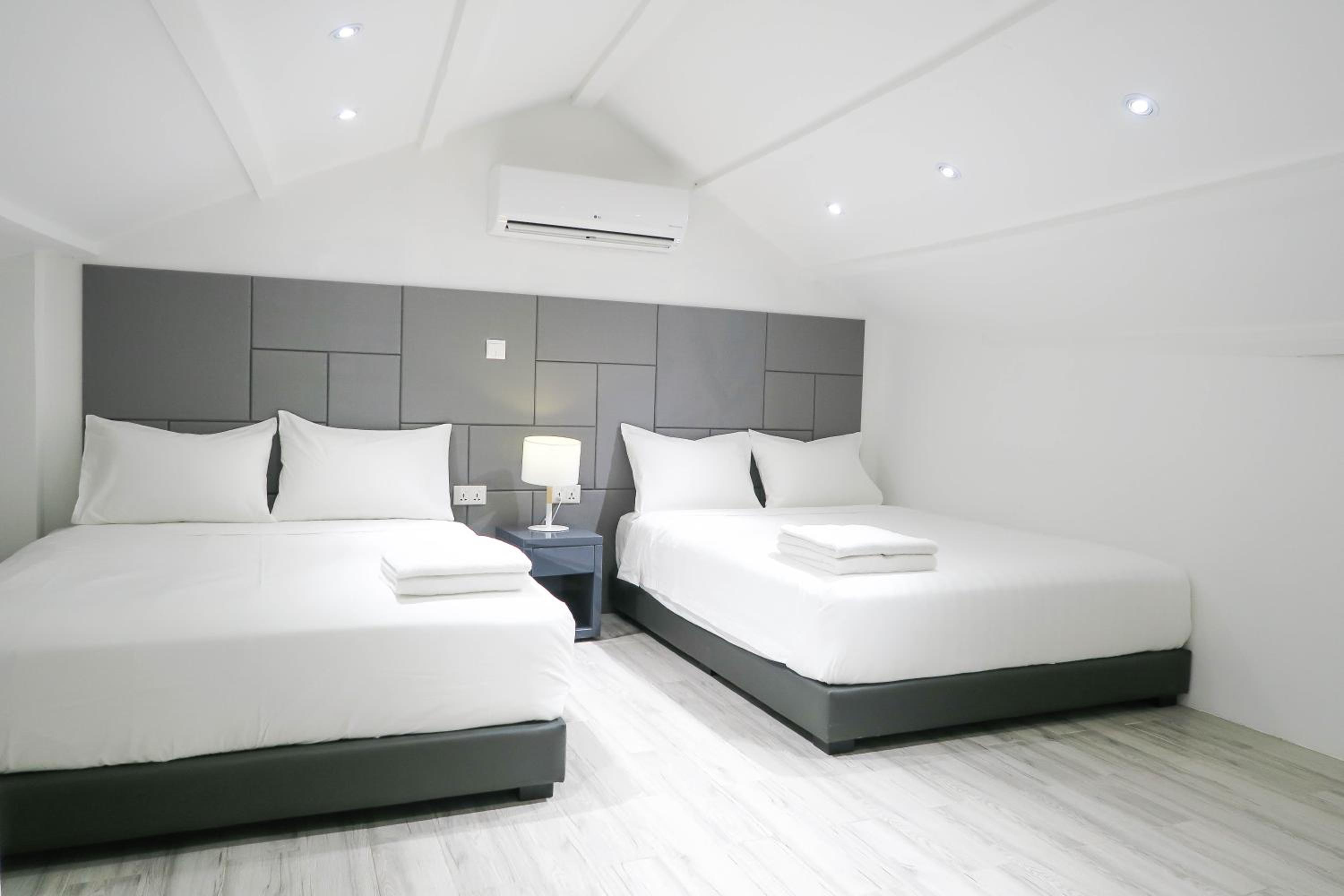 Executive Suite photo 2