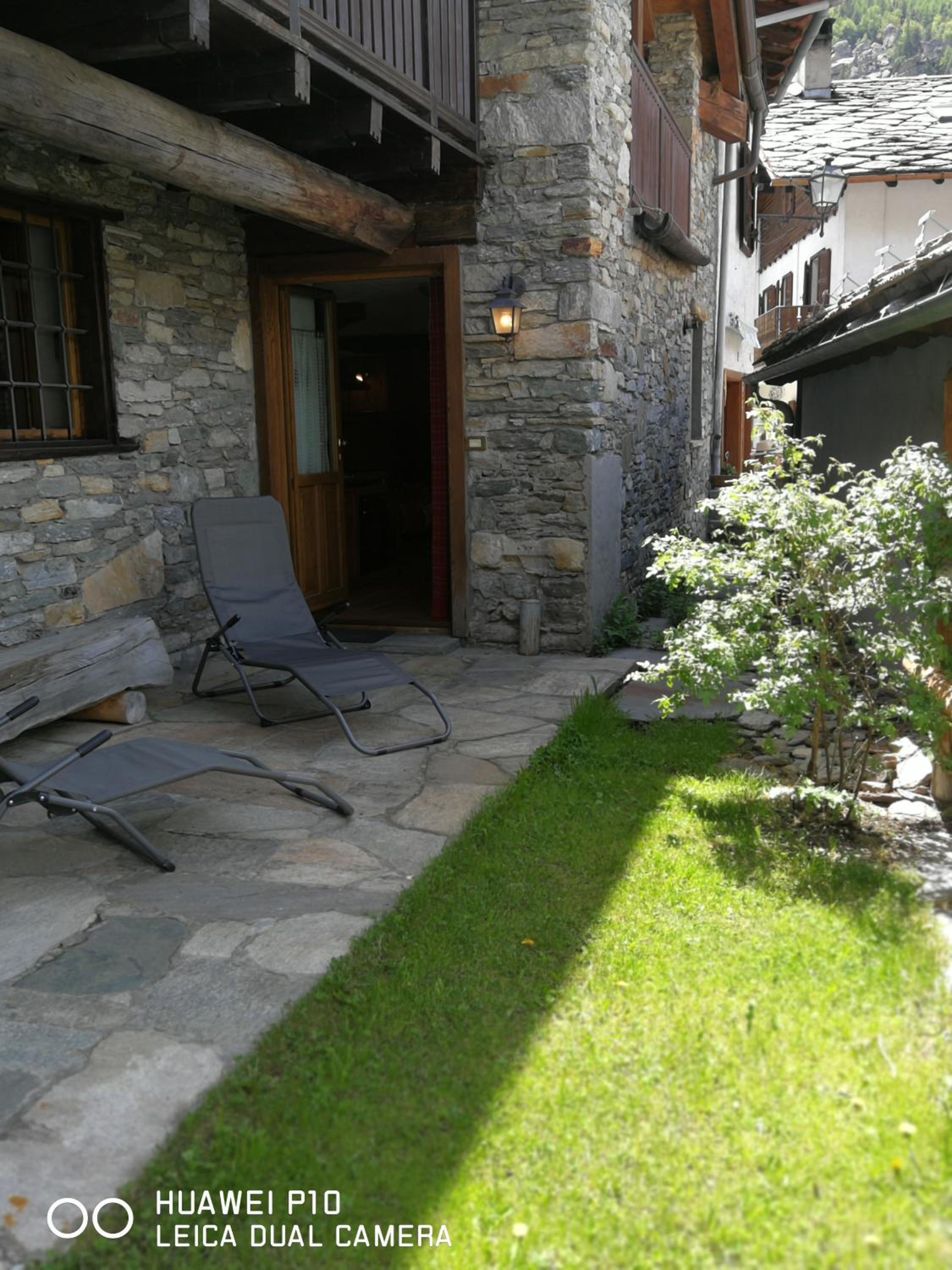 Apartment - Ground Floor photo 2