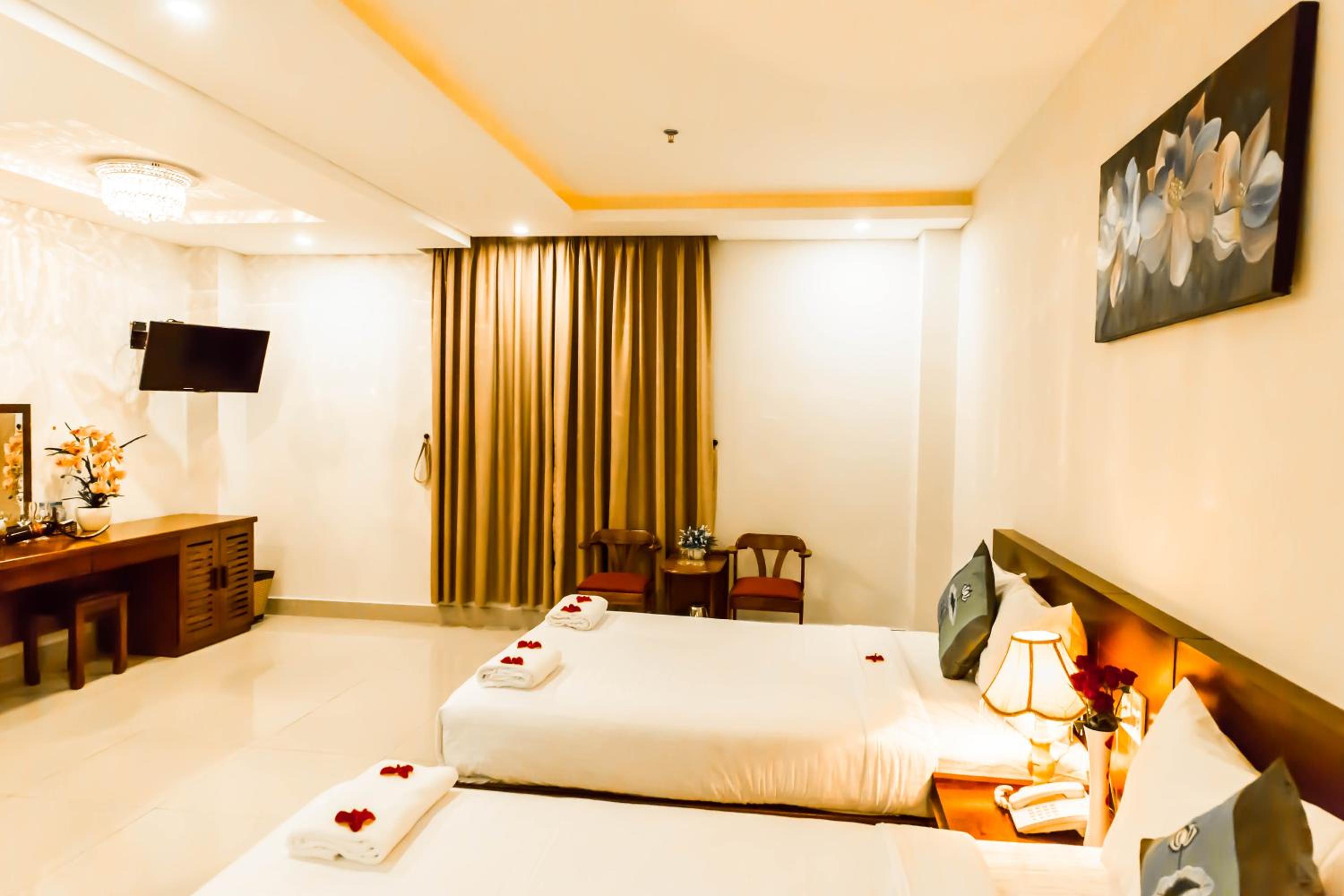 Deluxe Triple Room