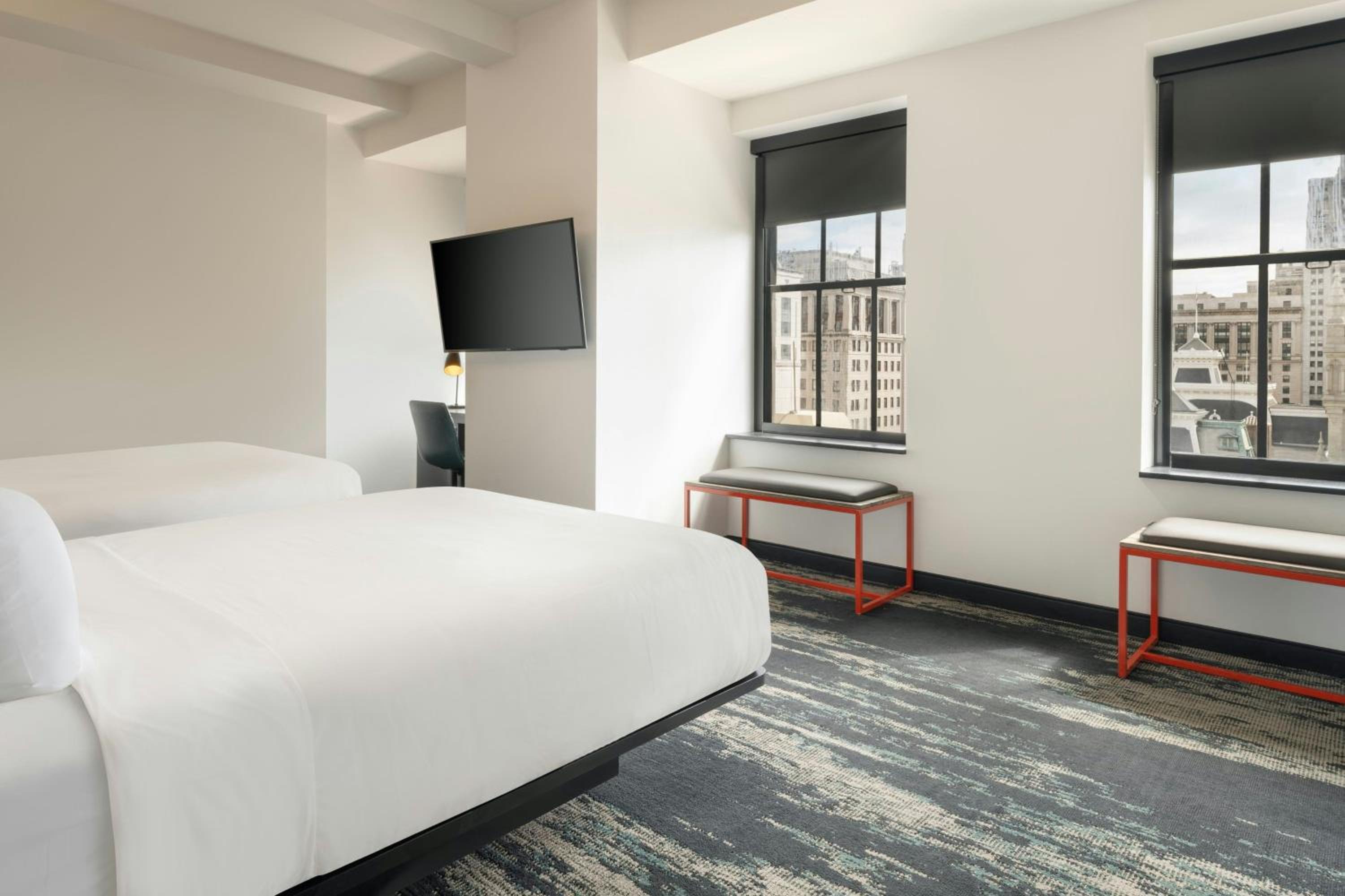 Queen Room with Two Queen Beds and Roll-In Shower - Mobility Access/Hearing Accessible