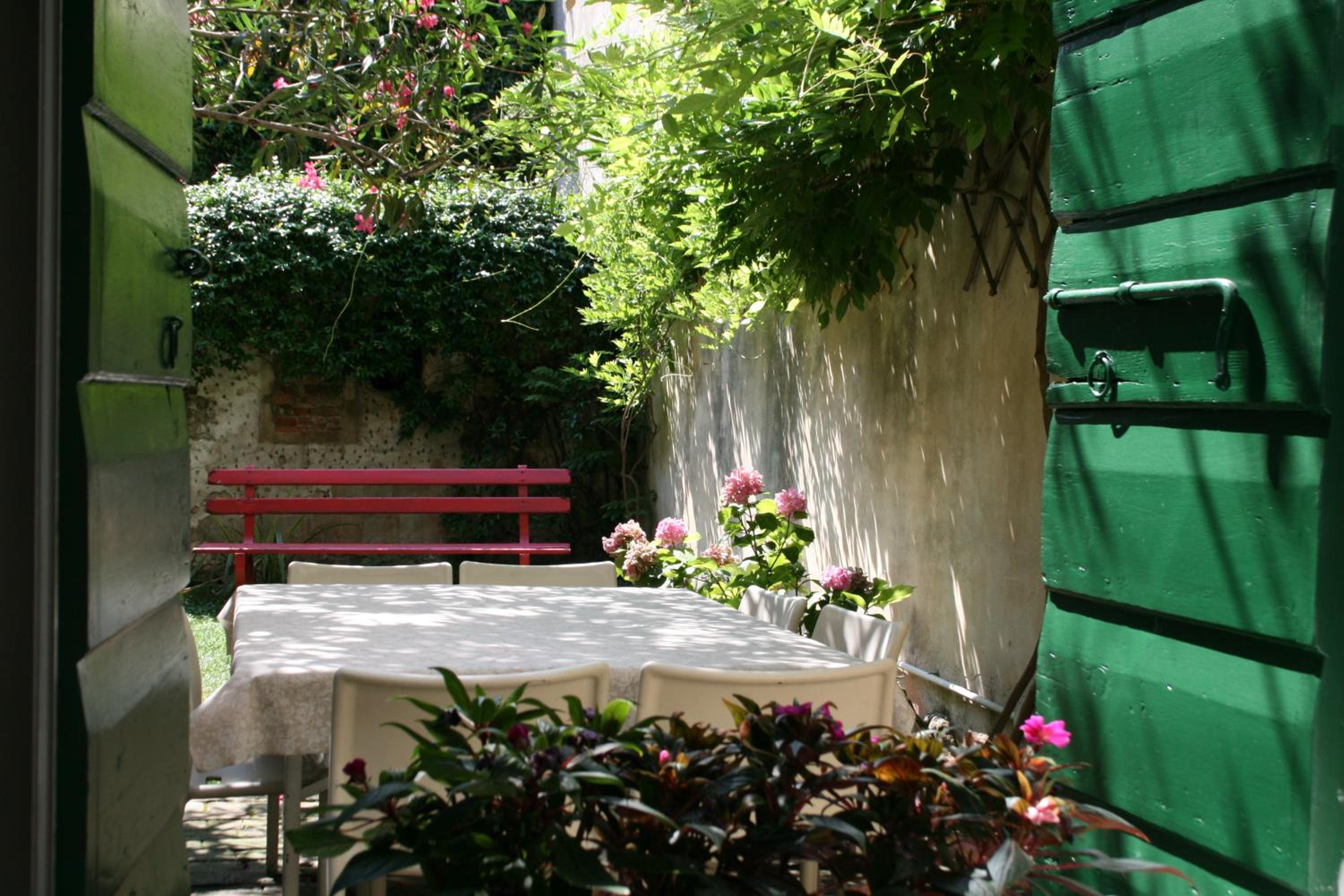 Double Room with Garden View photo 3
