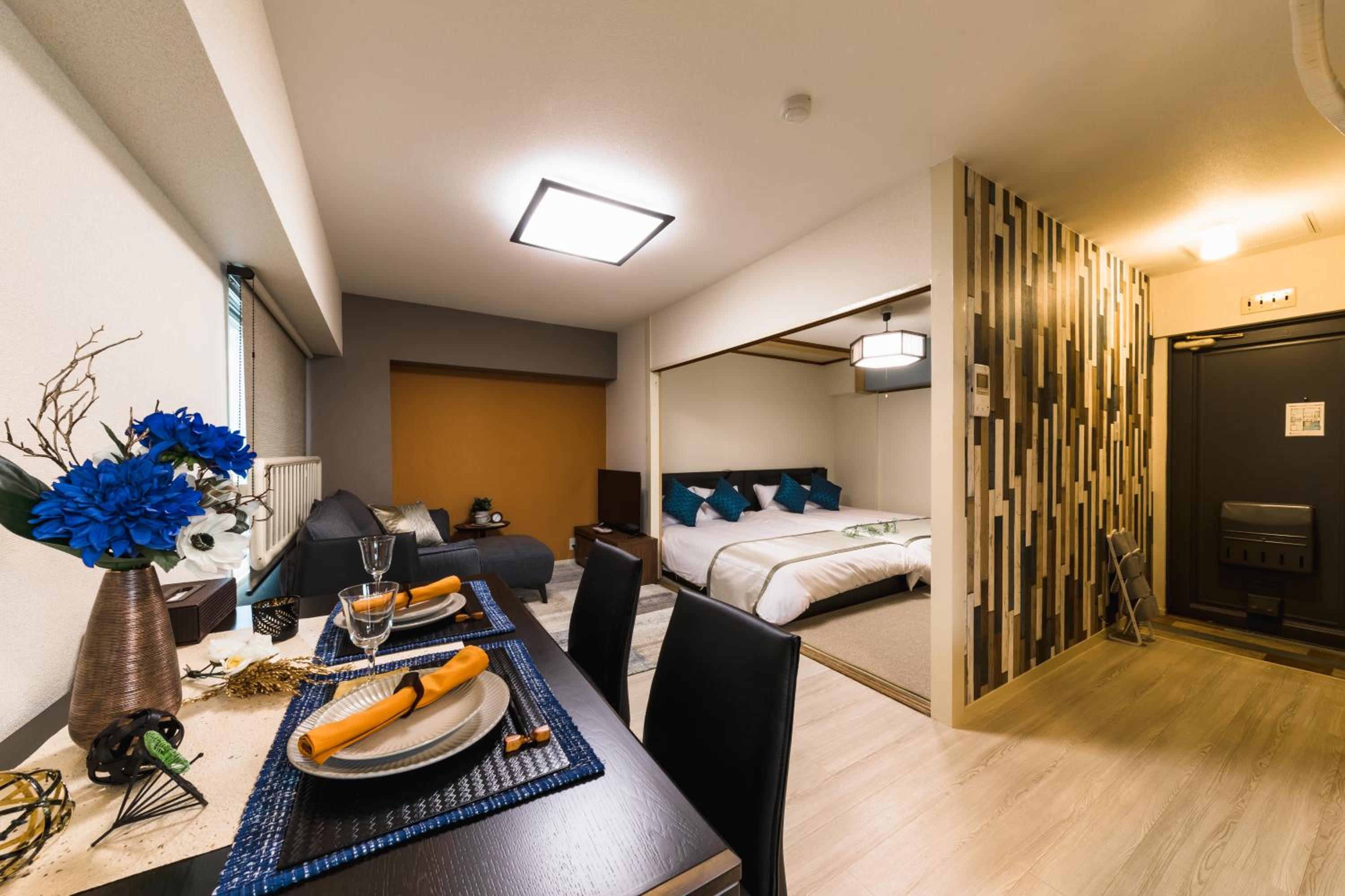 One-Bedroom Apartment
