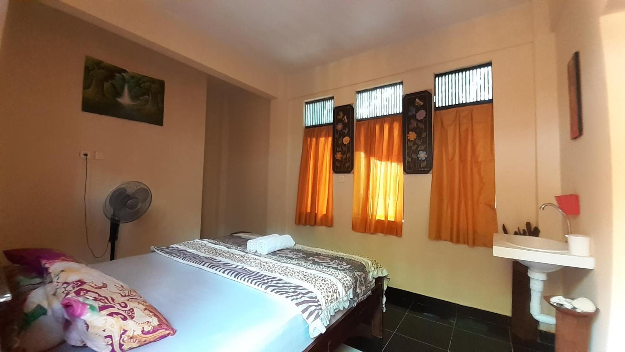 Standard King Room - Photo 4