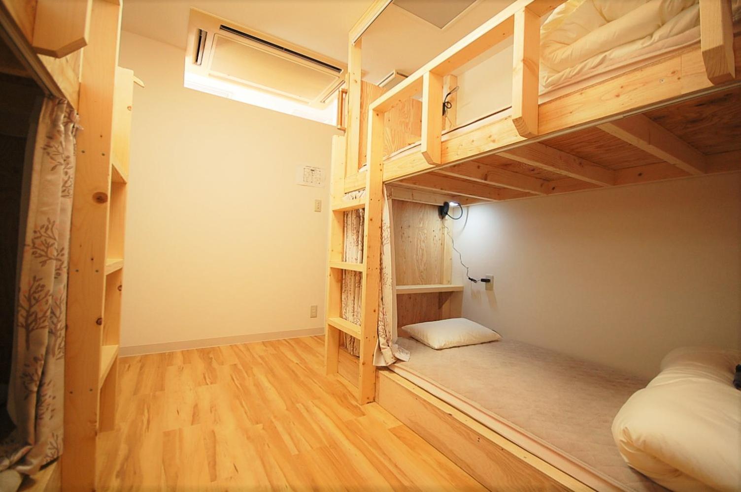 Bunk Bed in Female Dormitory Room   photo 3