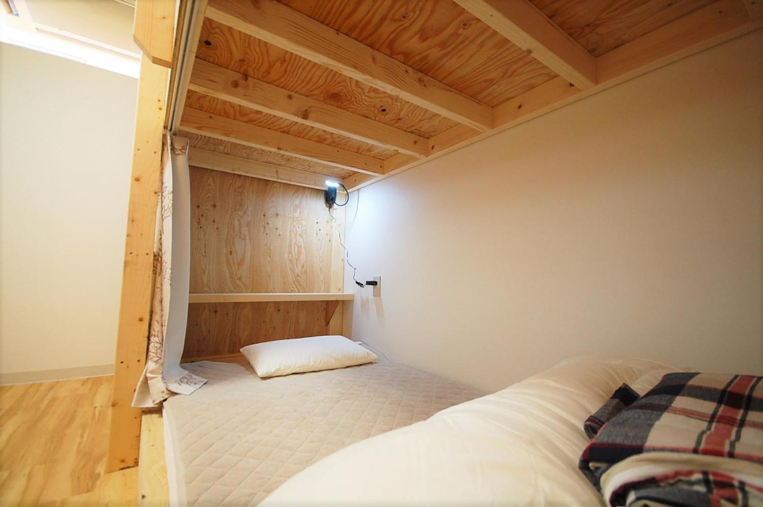 Bunk Bed in Female Dormitory Room   photo 1