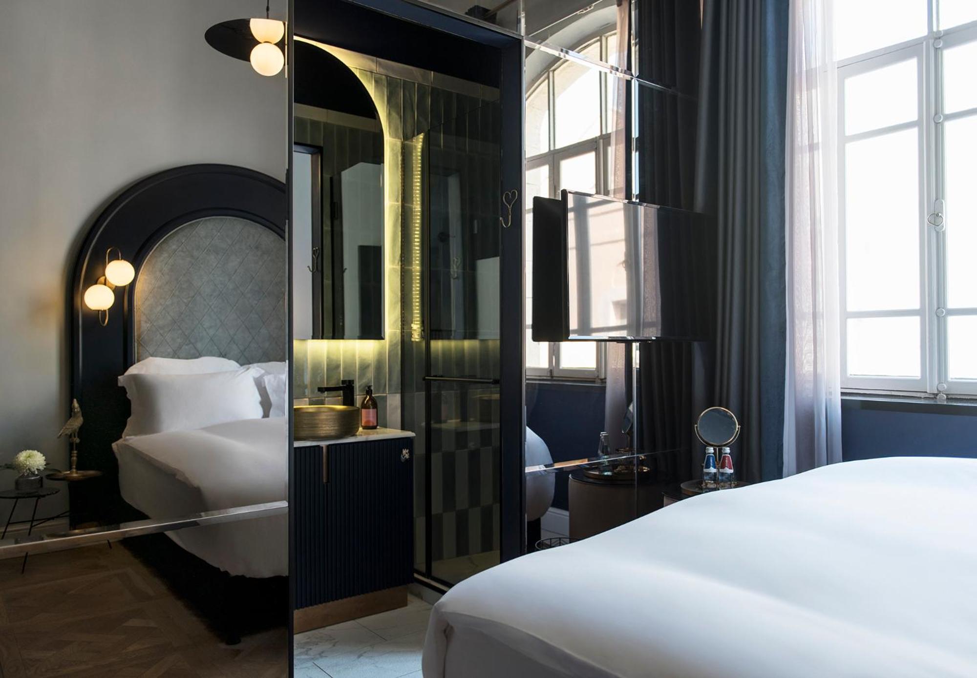 Double Room - Photo 2