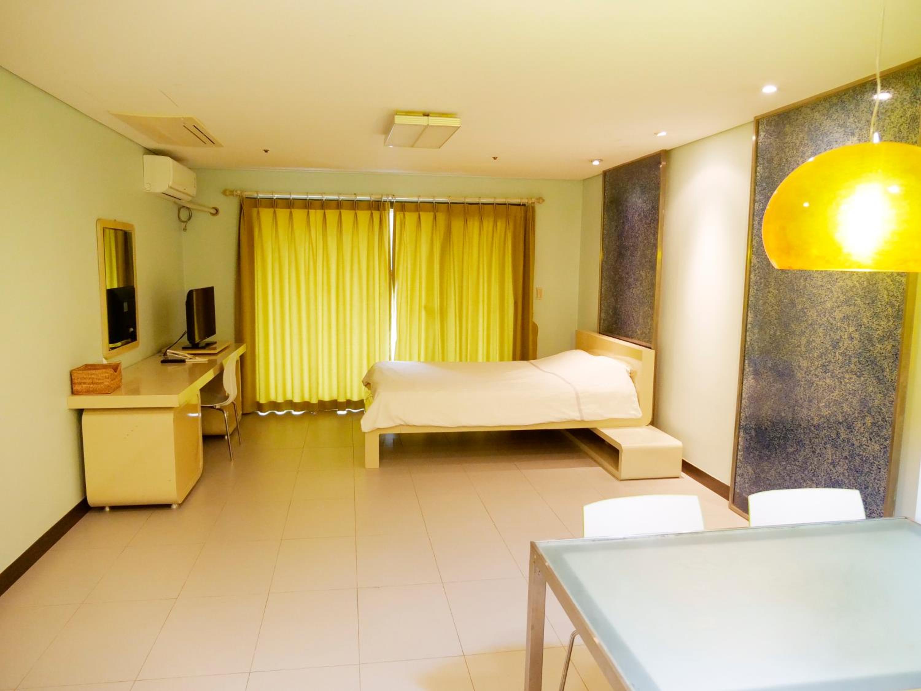 Standard Suite photo 3