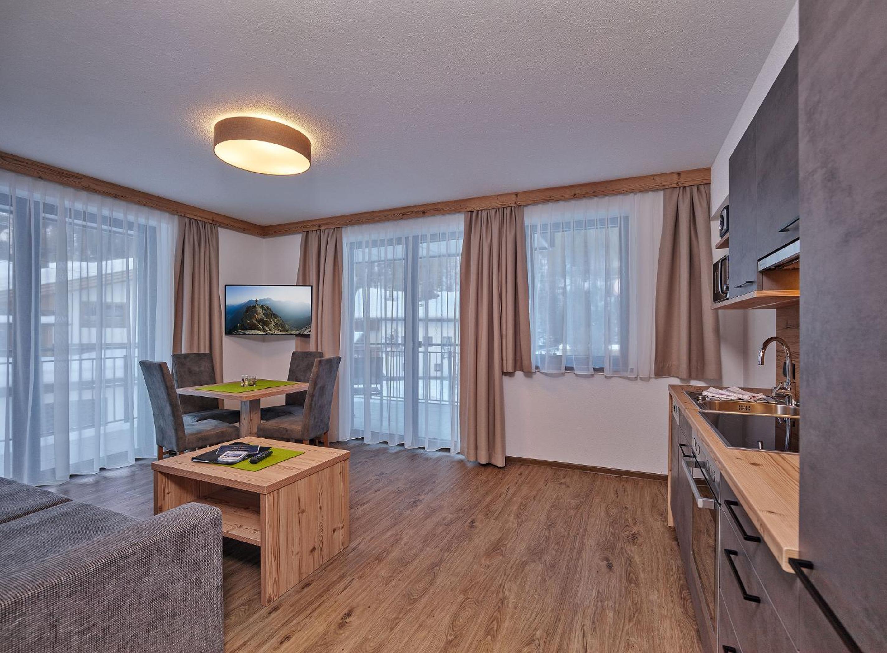Apartment - Ground Floor photo 3