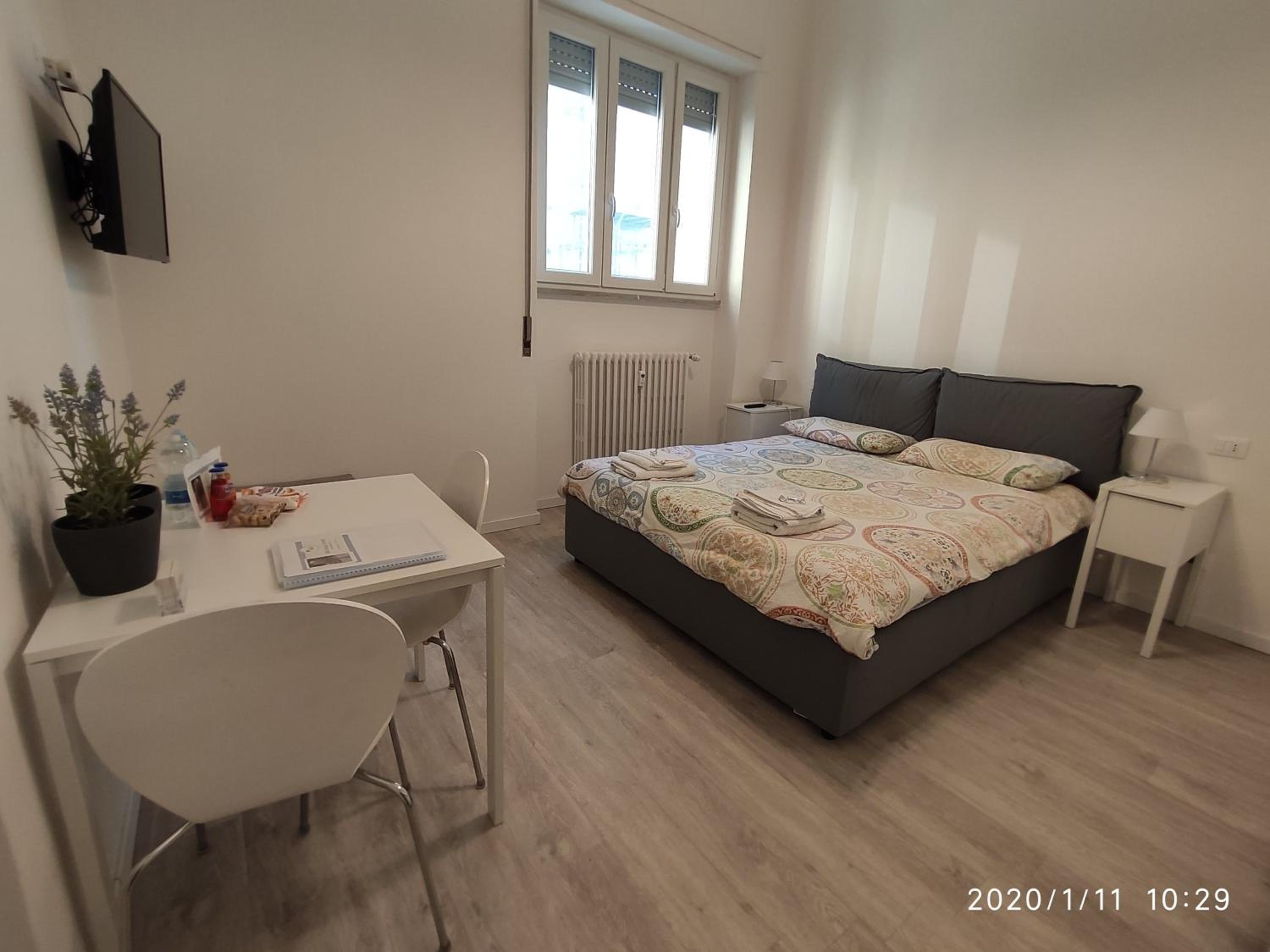 Double or Twin Room - Photo 2