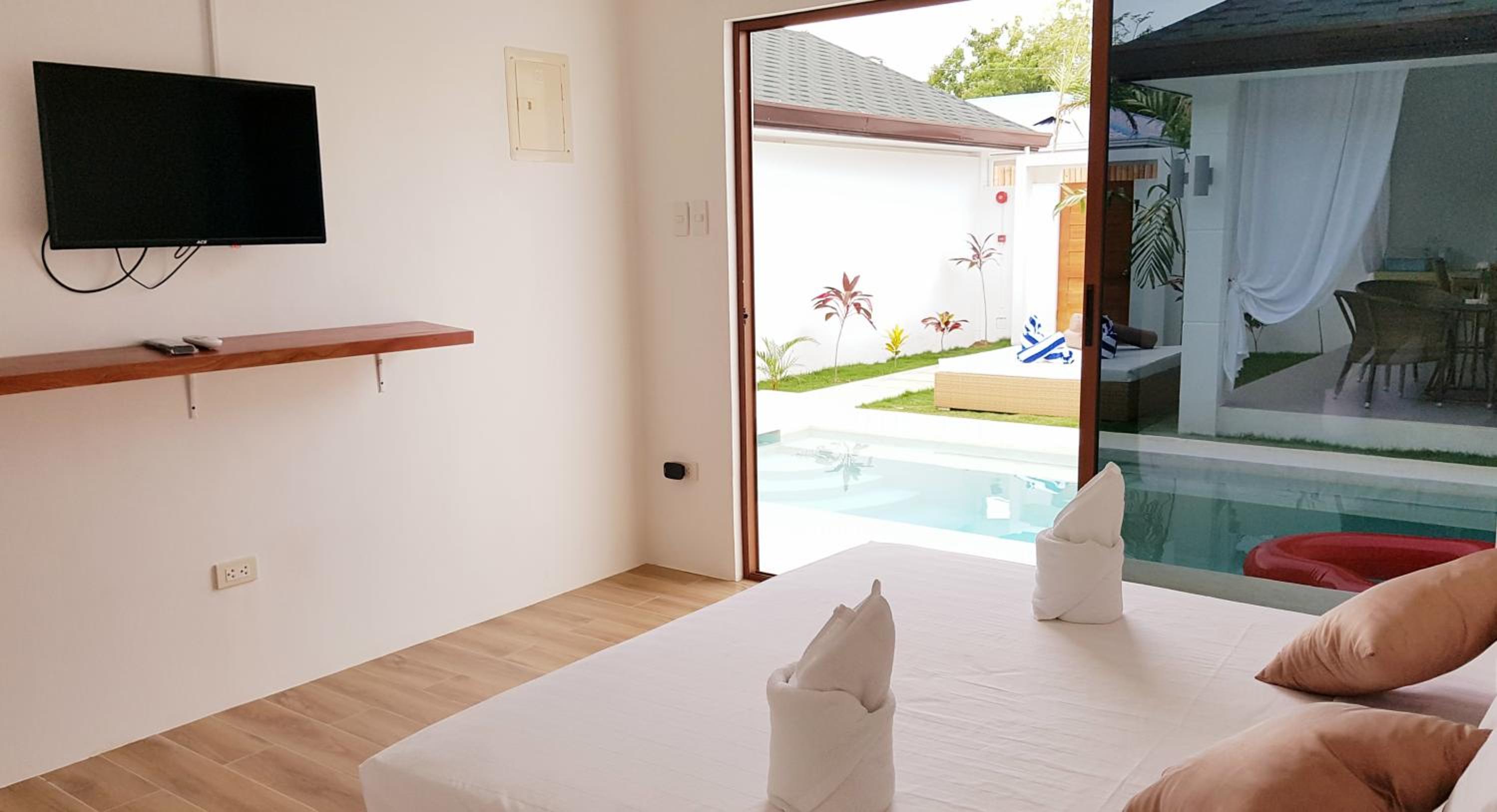 Two-Bedroom Villa with Private Pool - Photo 34