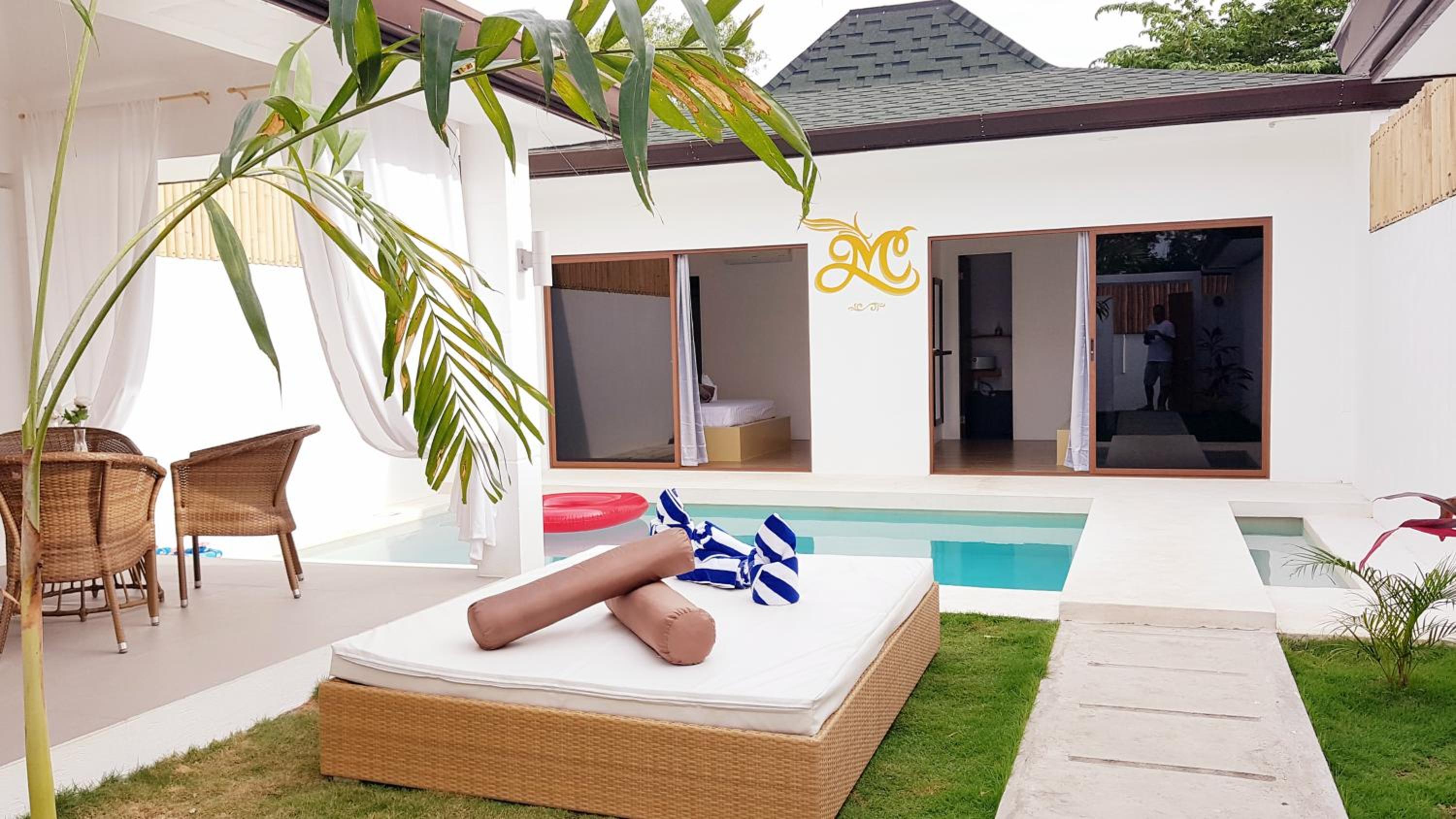 Two-Bedroom Villa with Private Pool - Photo 15