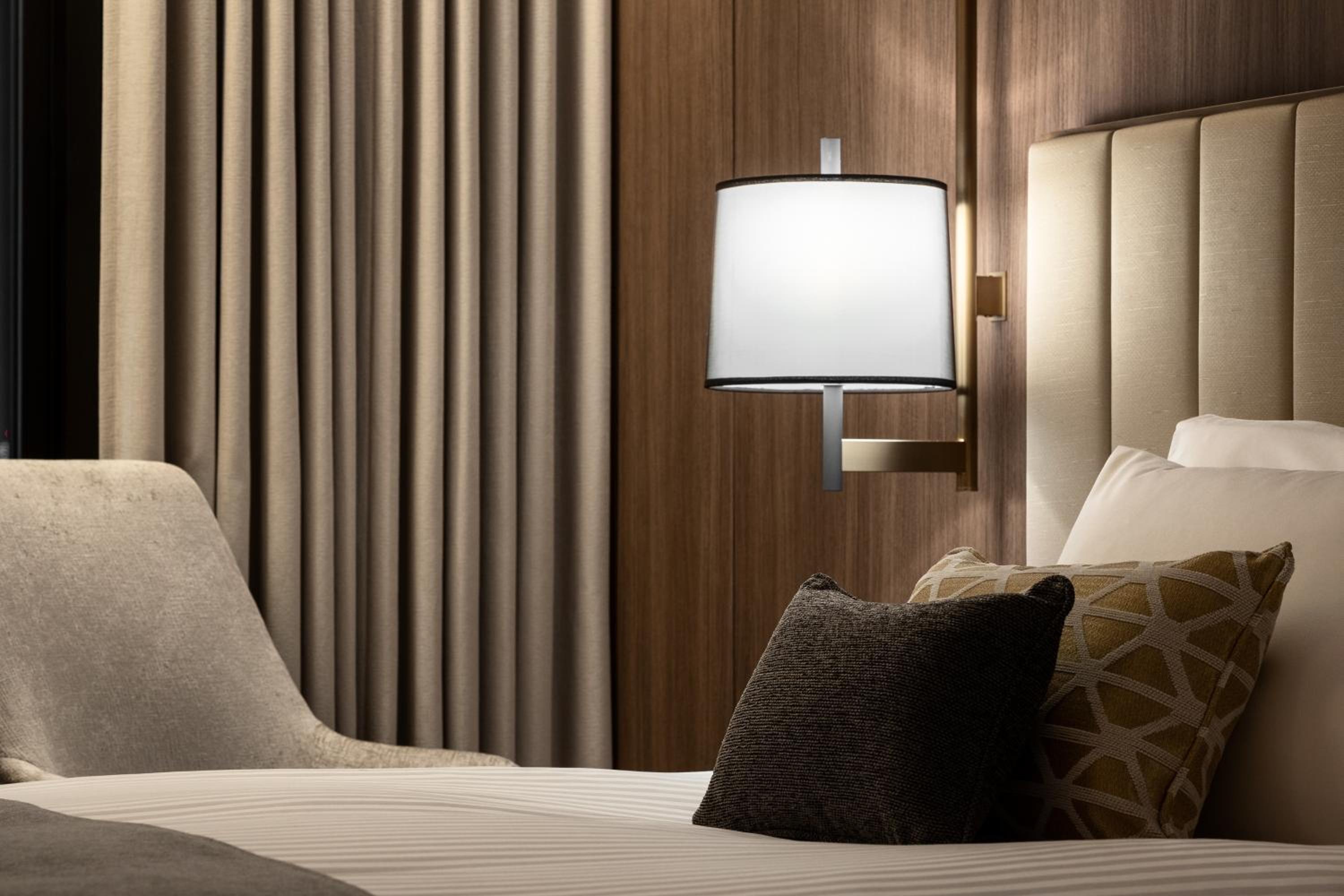 Deluxe Twin Room - Photo 3