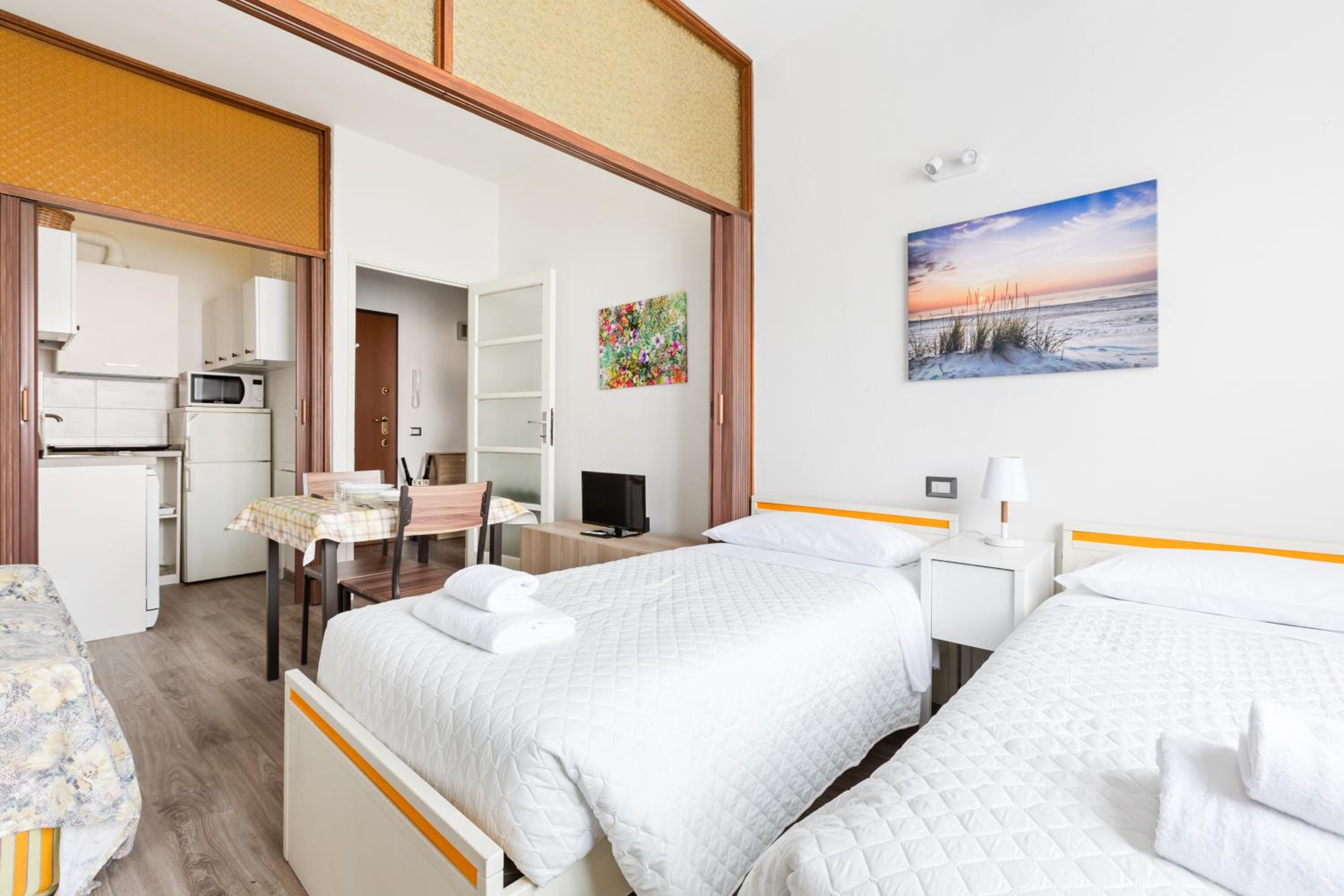 Studio Apartment