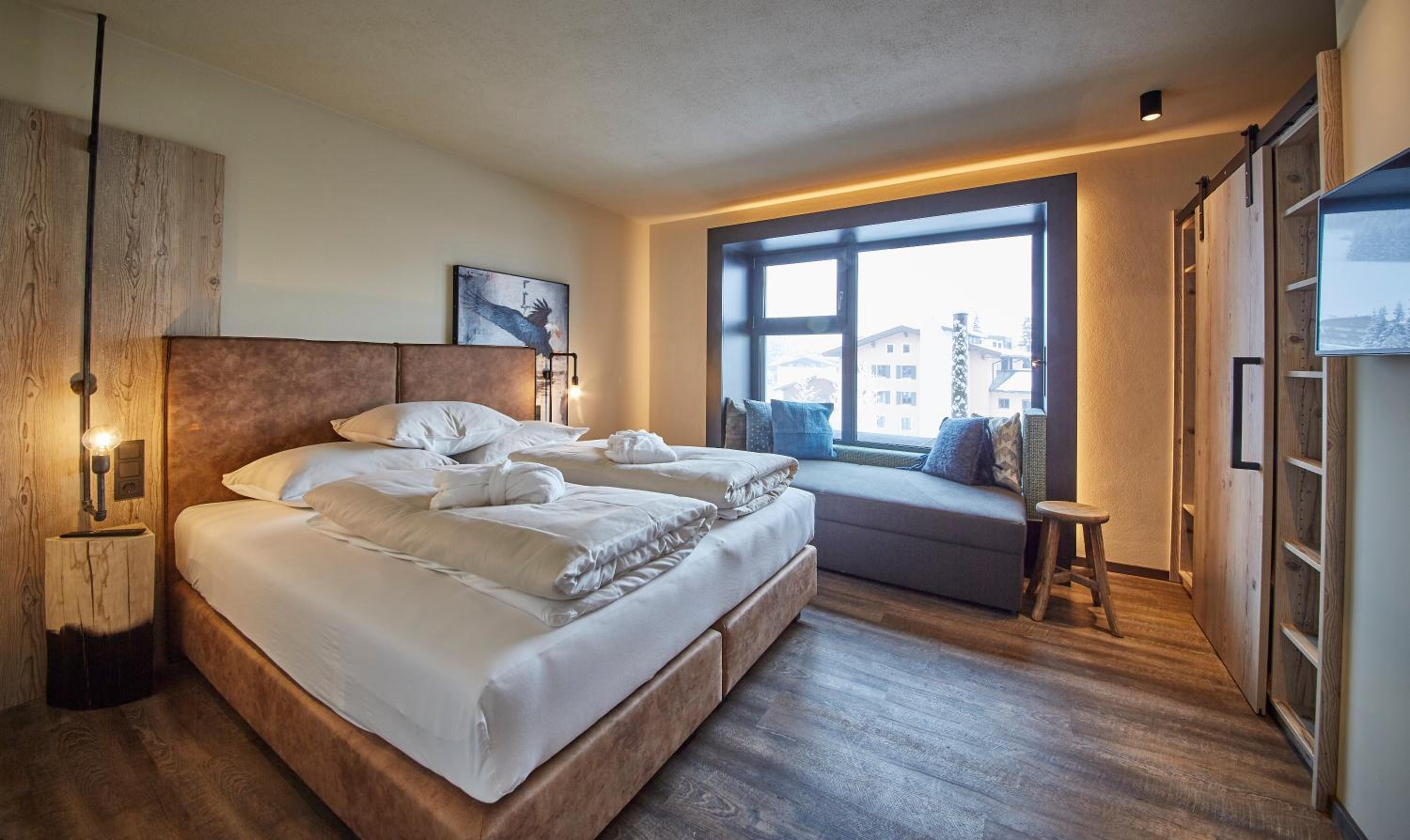 Standard One-Bedroom Apartment with Mountain View photo 1
