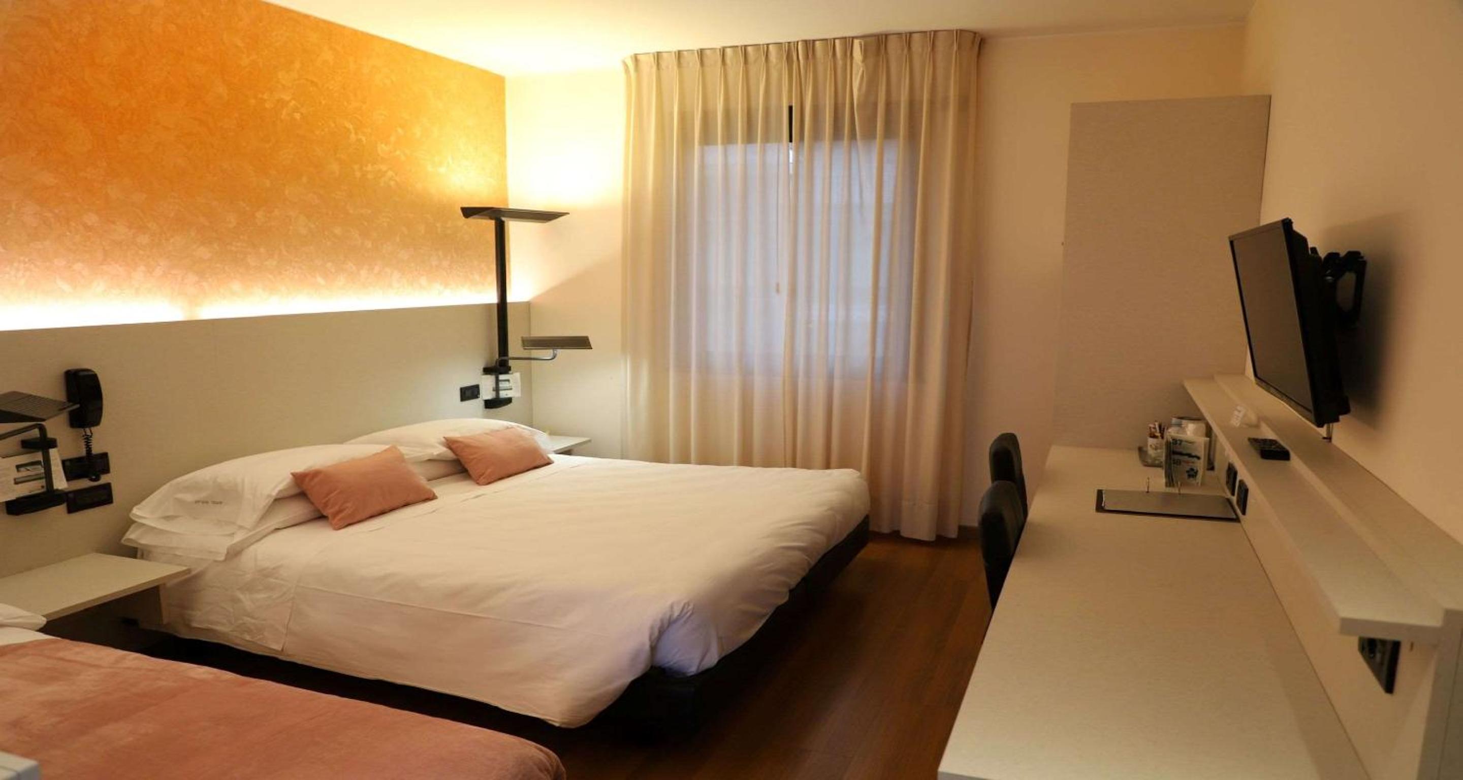 Triple Room - Photo 4