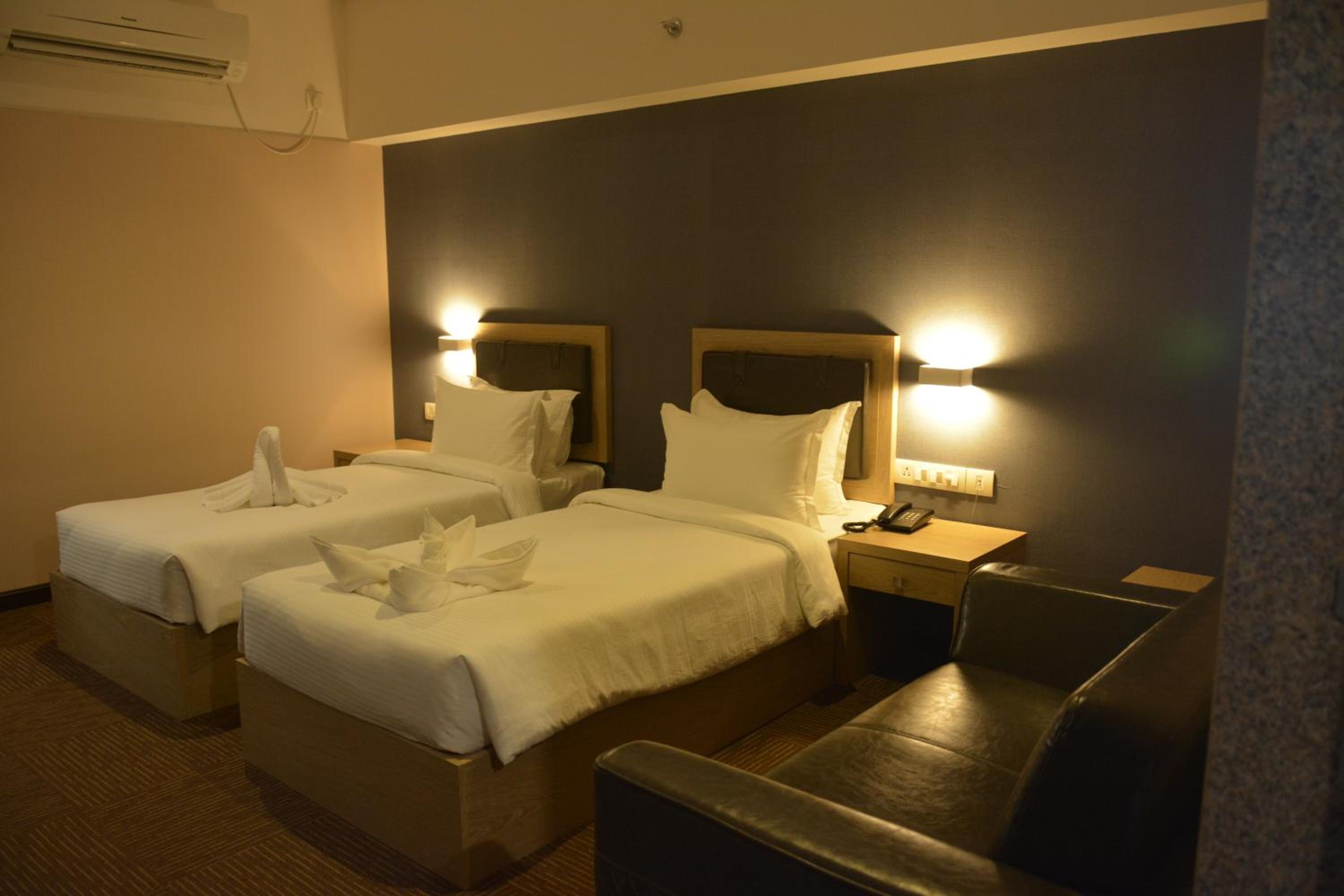 Deluxe Double Room photo 2