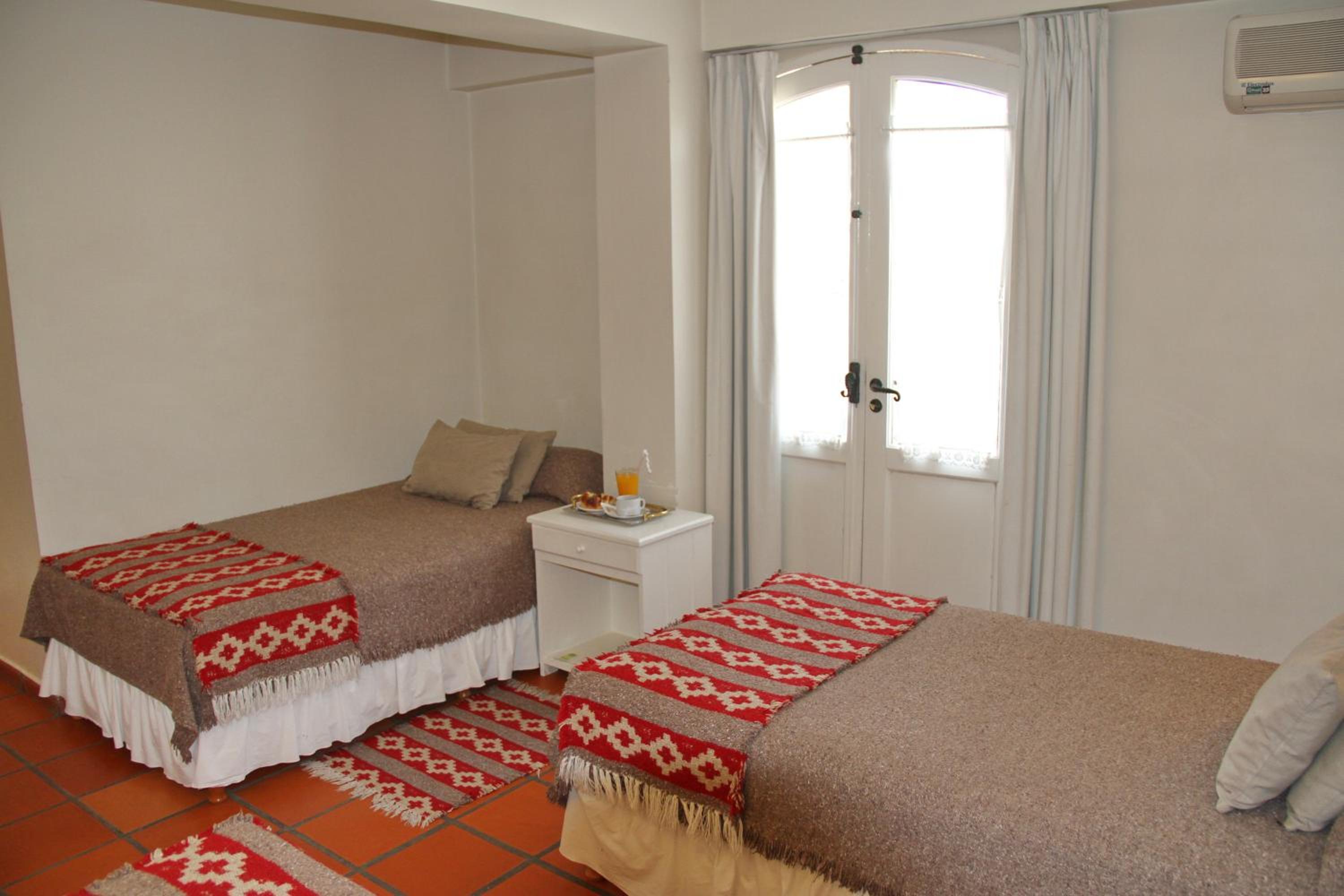 Standard Triple Room photo 3