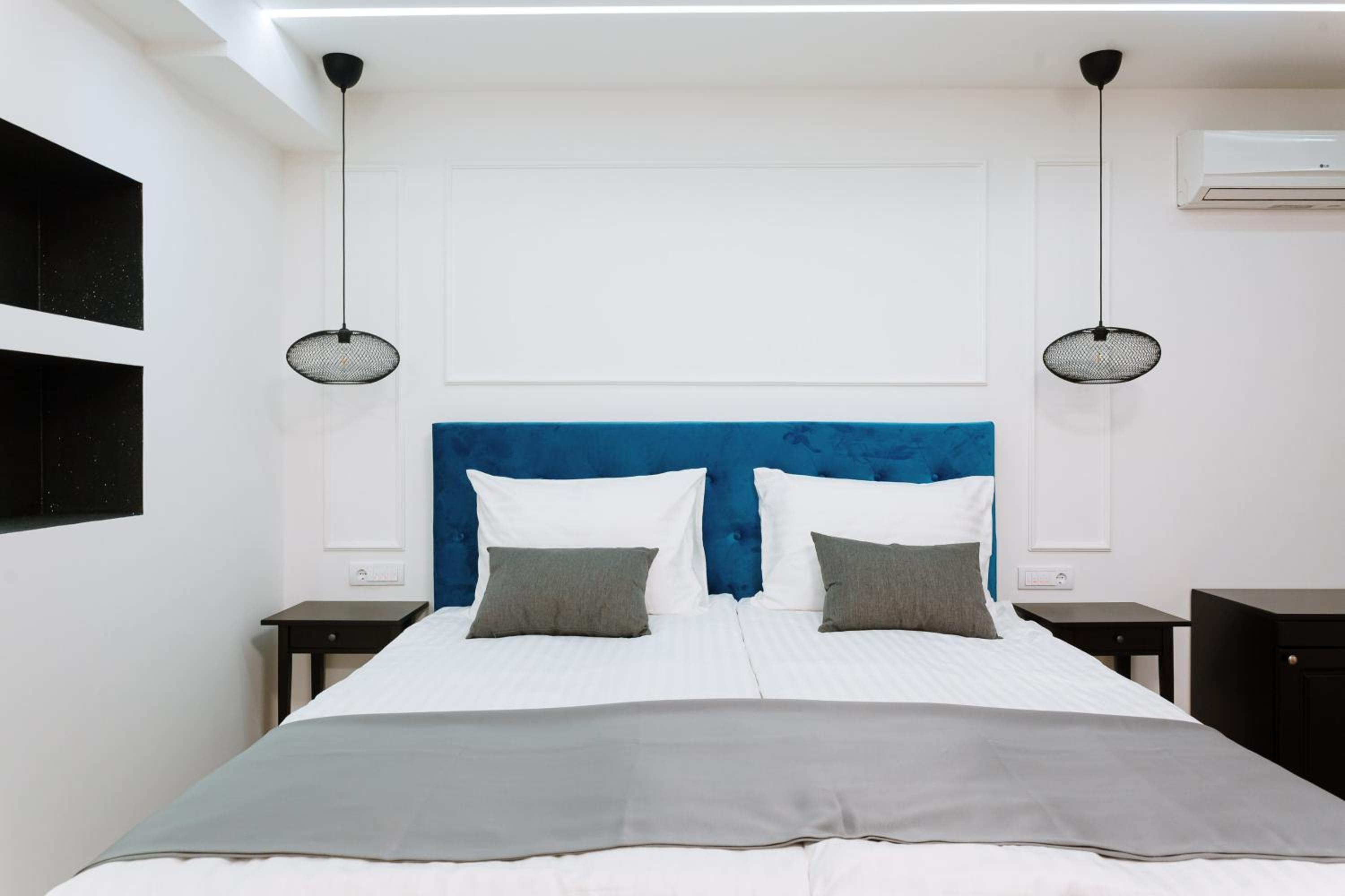 Deluxe Double Room with Shower photo 2