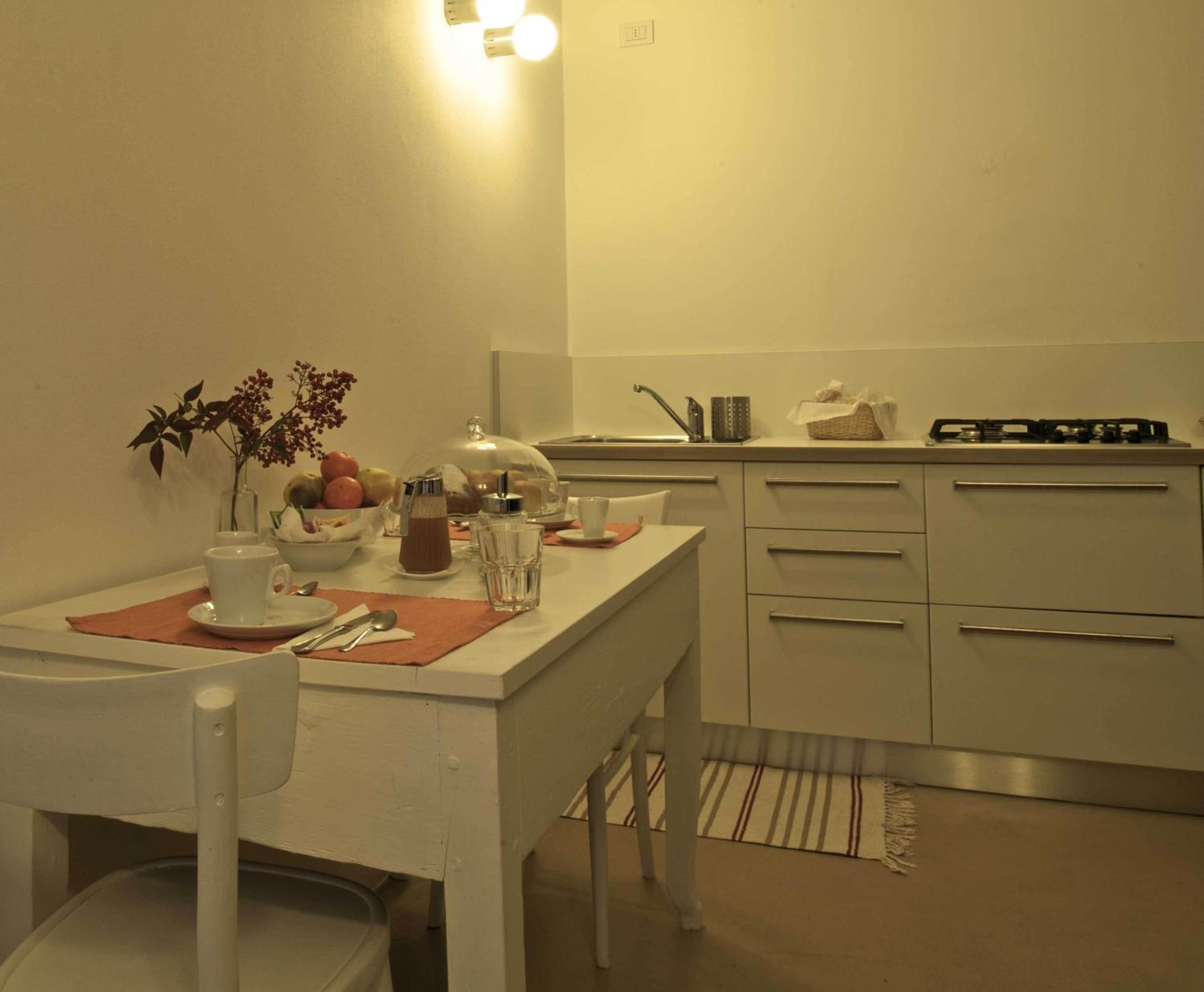 One-Bedroom Apartment photo 2
