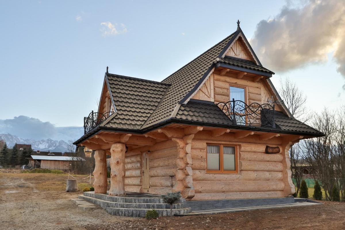 Three-Bedroom Chalet photo 2