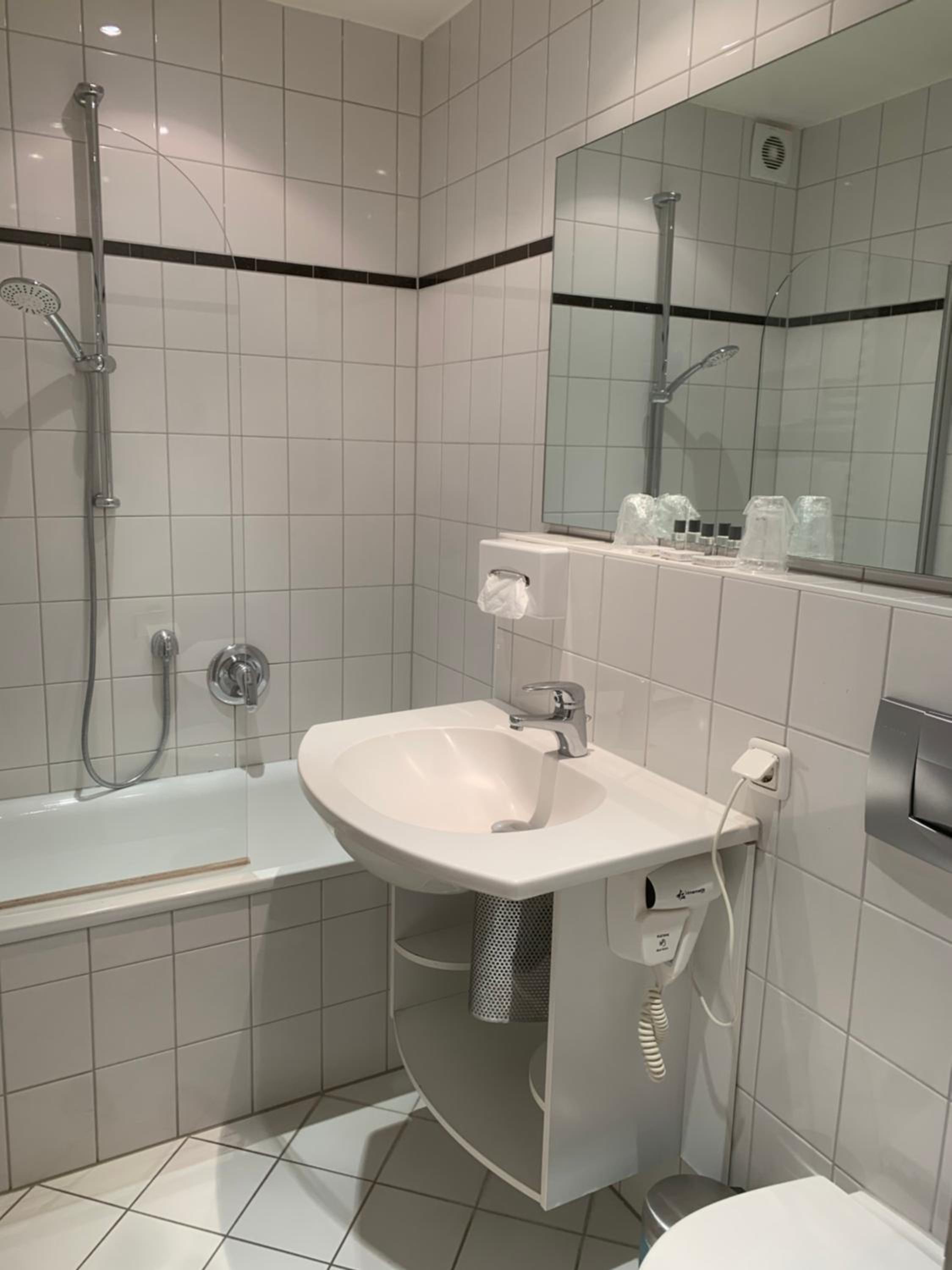 Deluxe Double Room - Photo 7