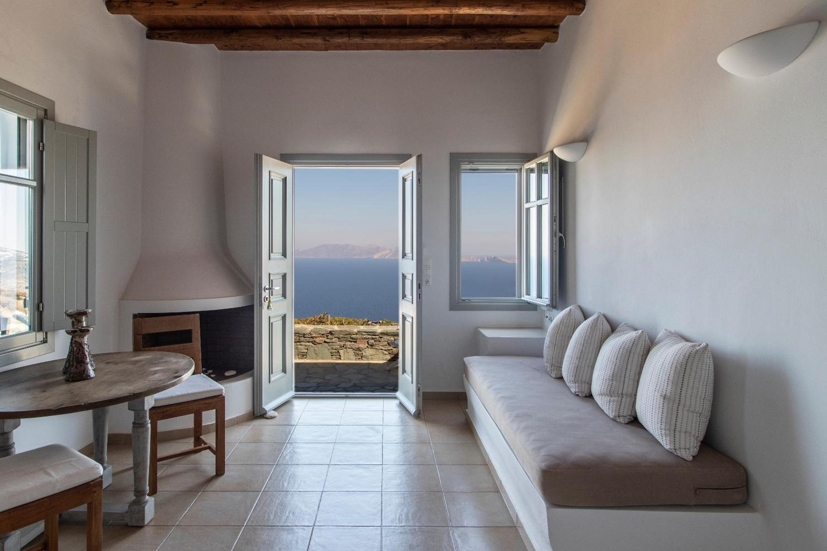 Studio with Sea View (2 Adults) - Aggali photo 3