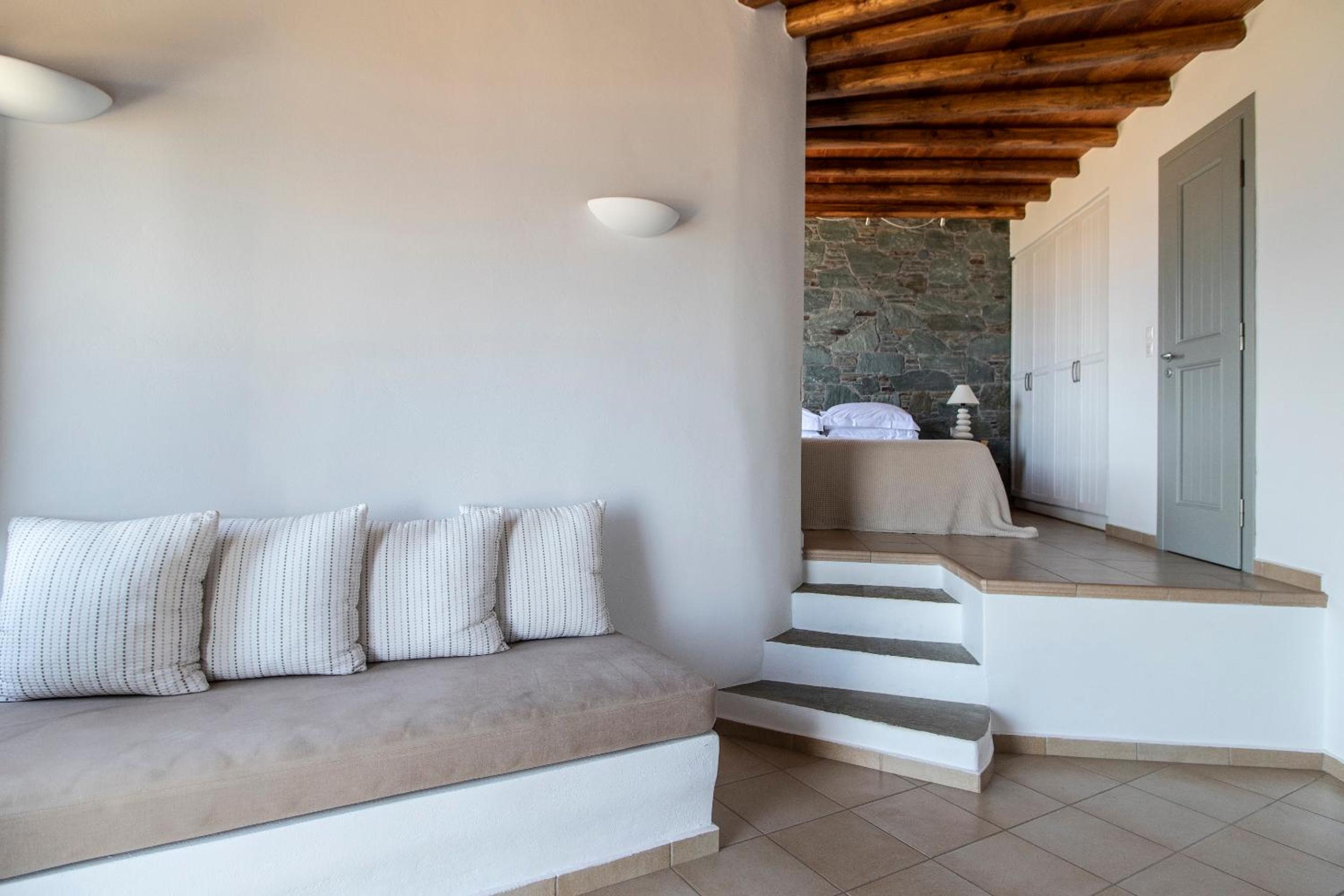 Studio with Sea View (2 Adults) - Aggali photo 2