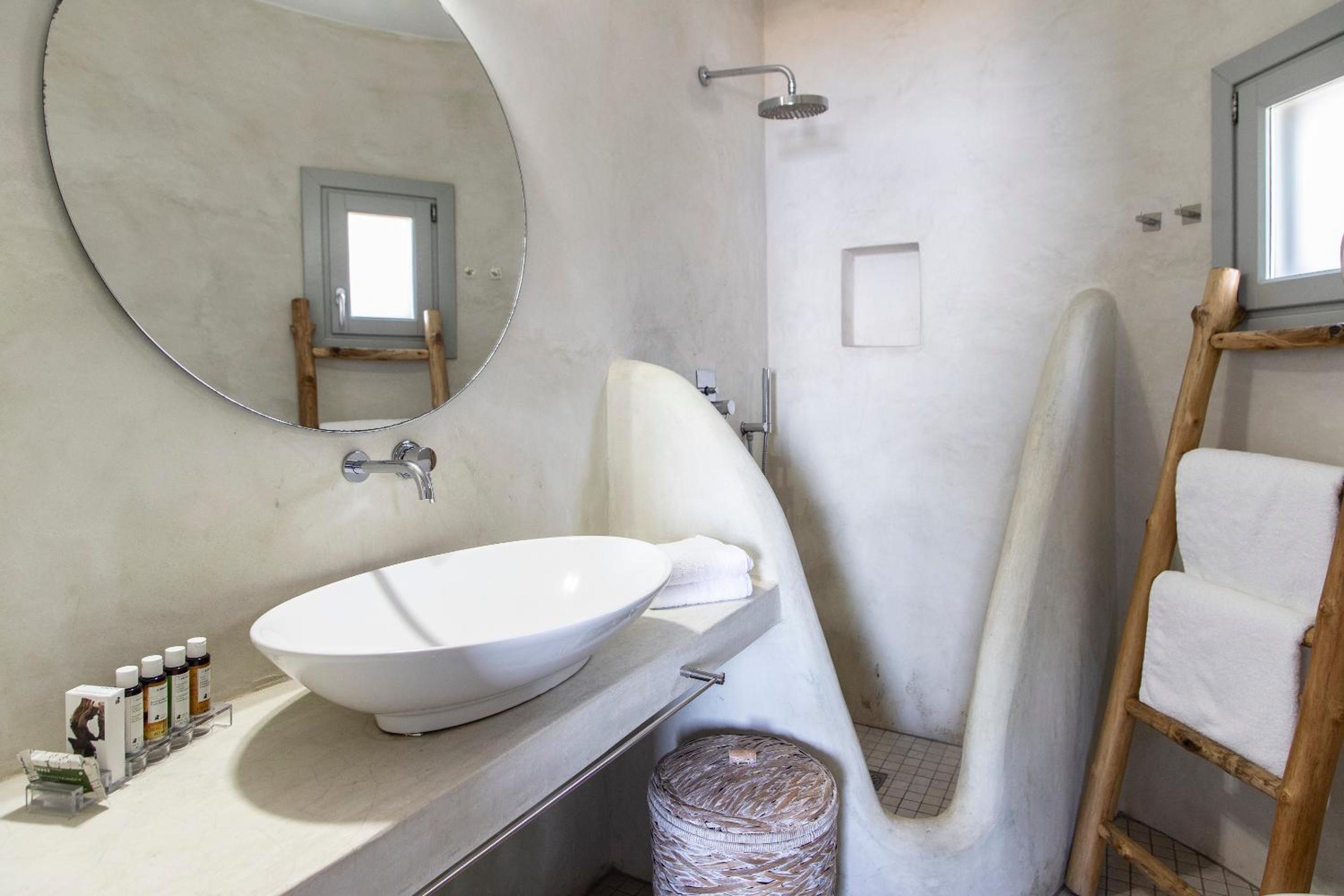 Studio with Sea View (2 Adults) - Embati photo 3