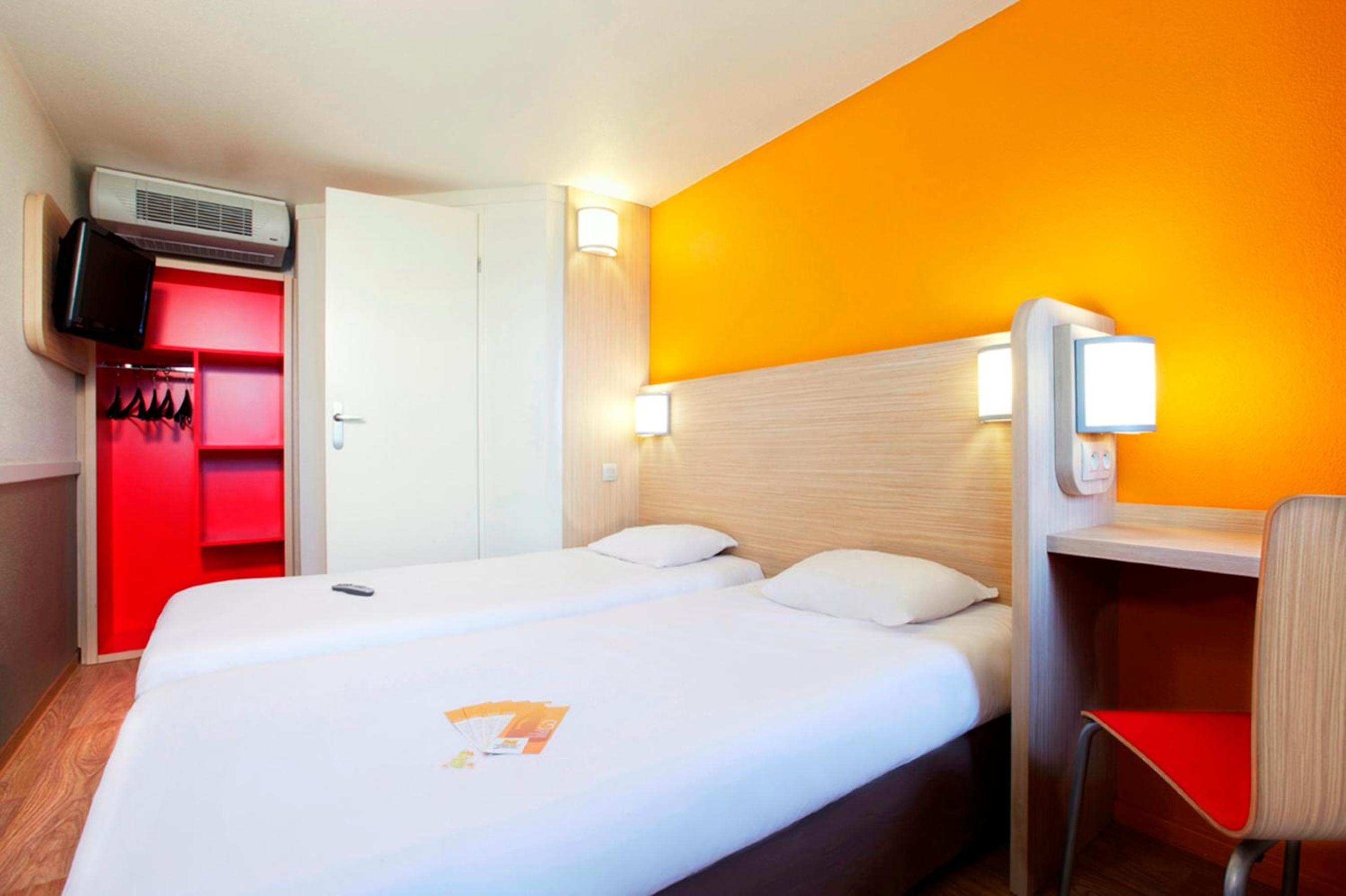 Double Room - Photo 3