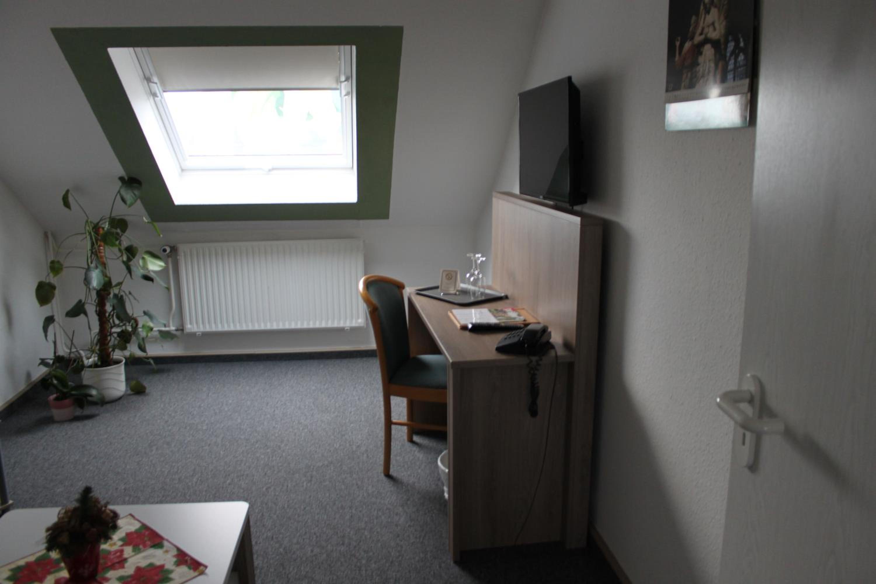 Suite - Photo 2