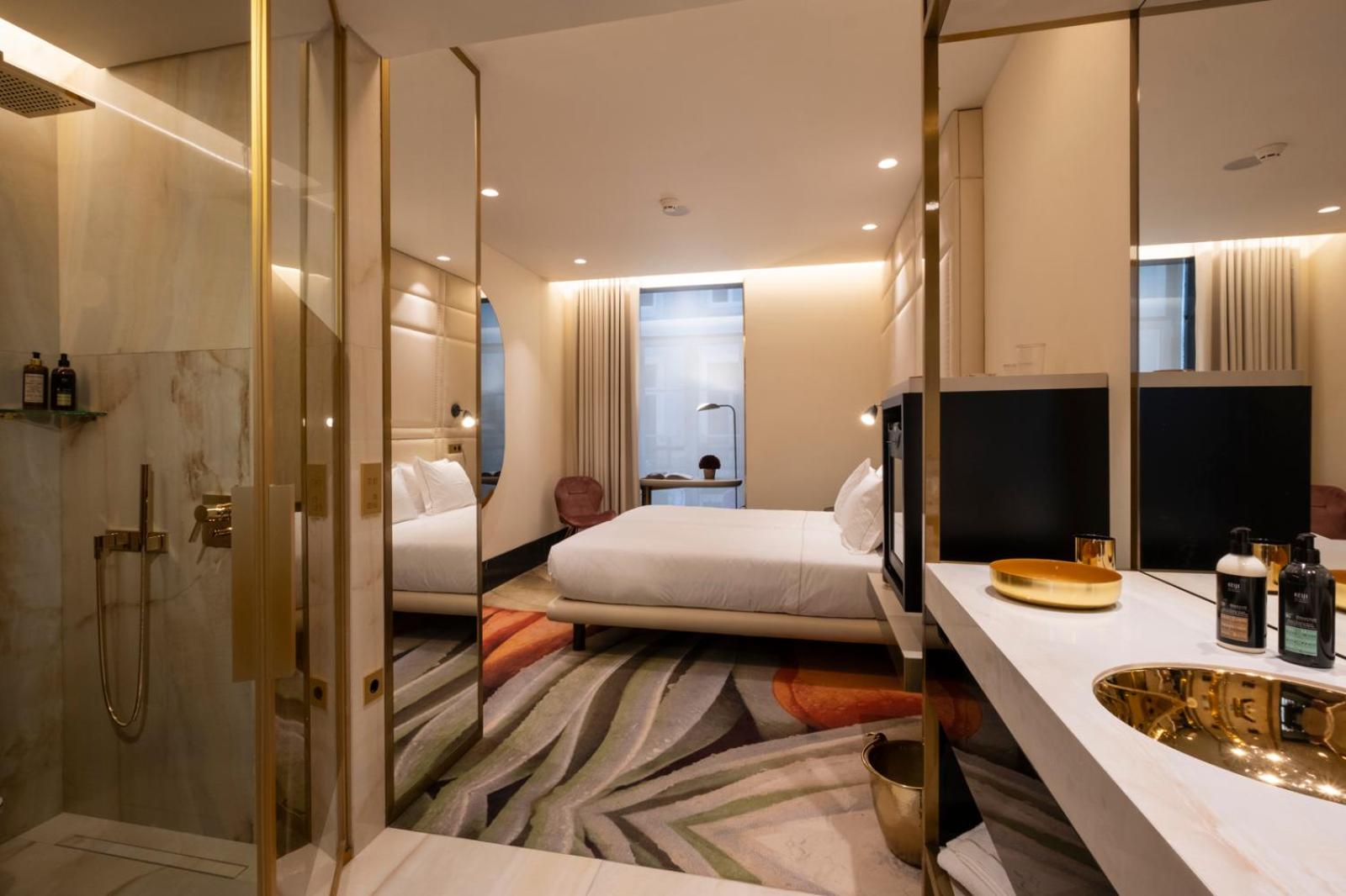 Superior Double Room - Photo 9