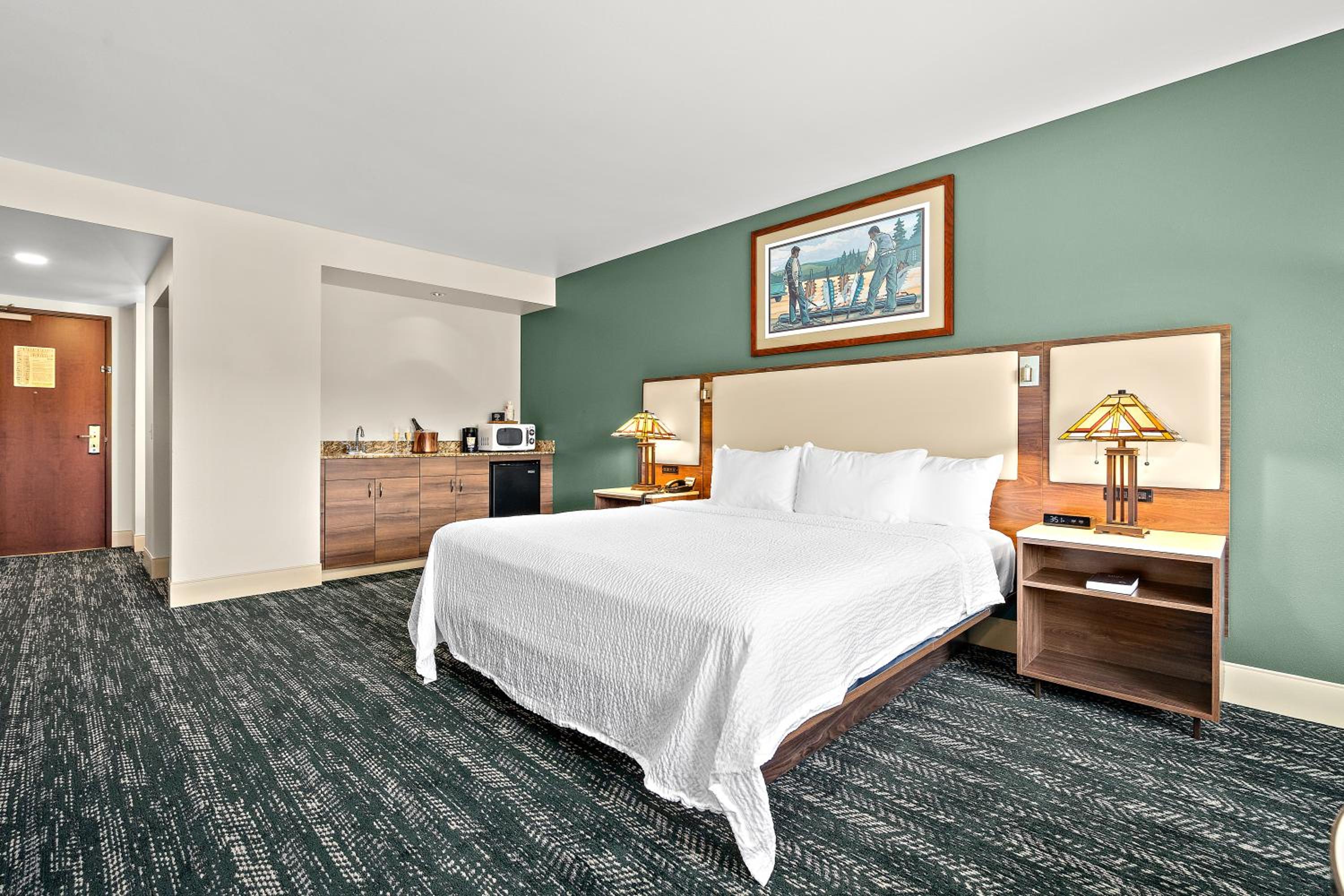 Standard King Room