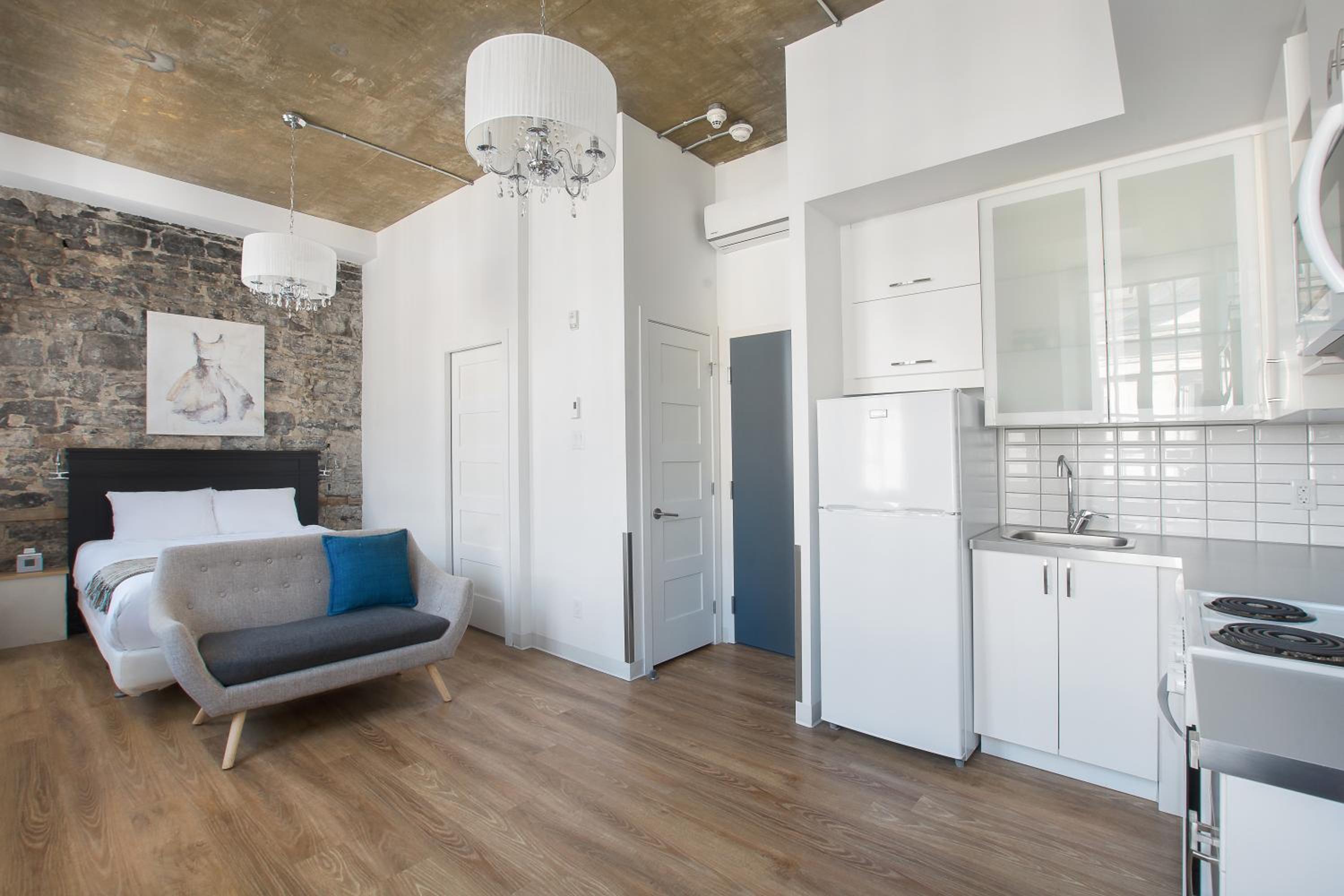 Loft B201