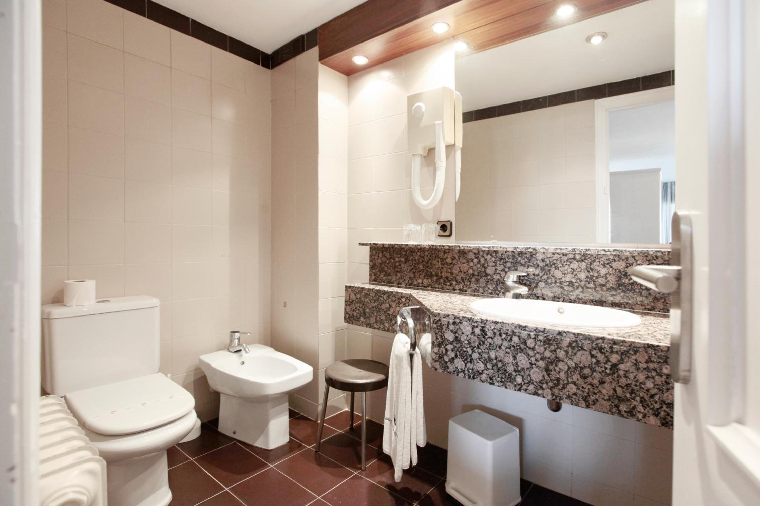 Triple Room - Photo 3