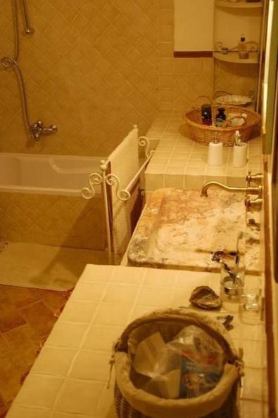 Villa photo 3